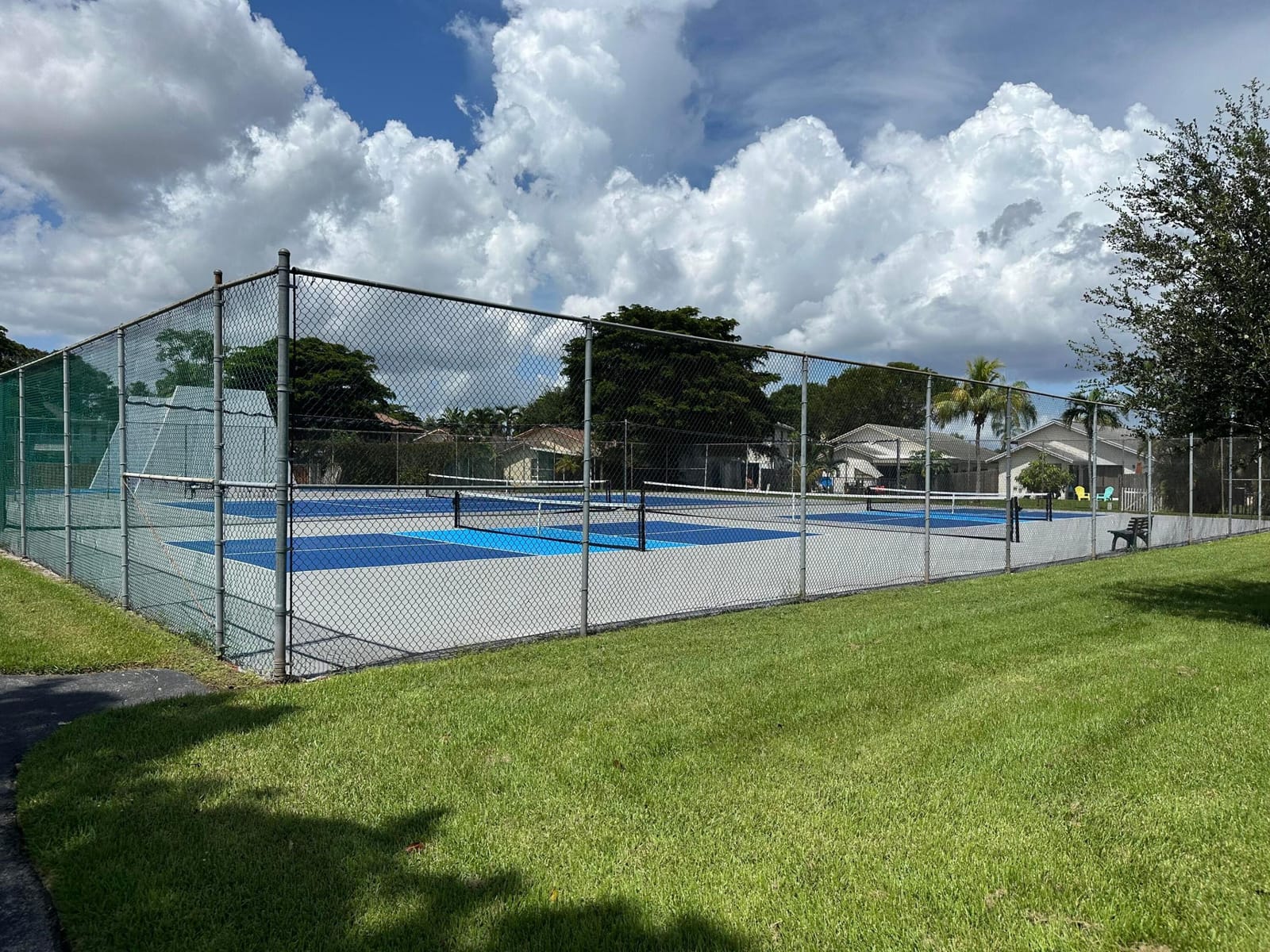 305 Lakeside Court, Sunrise, FL 33326 photo 30
