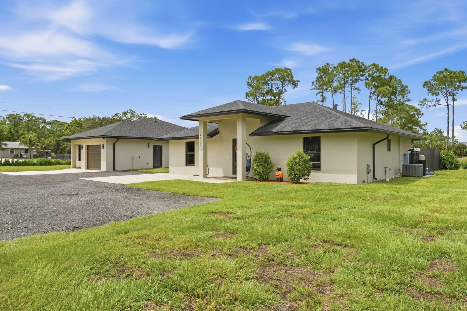 18477 Sycamore Drive W, The Acreage, FL 33470 photo 4