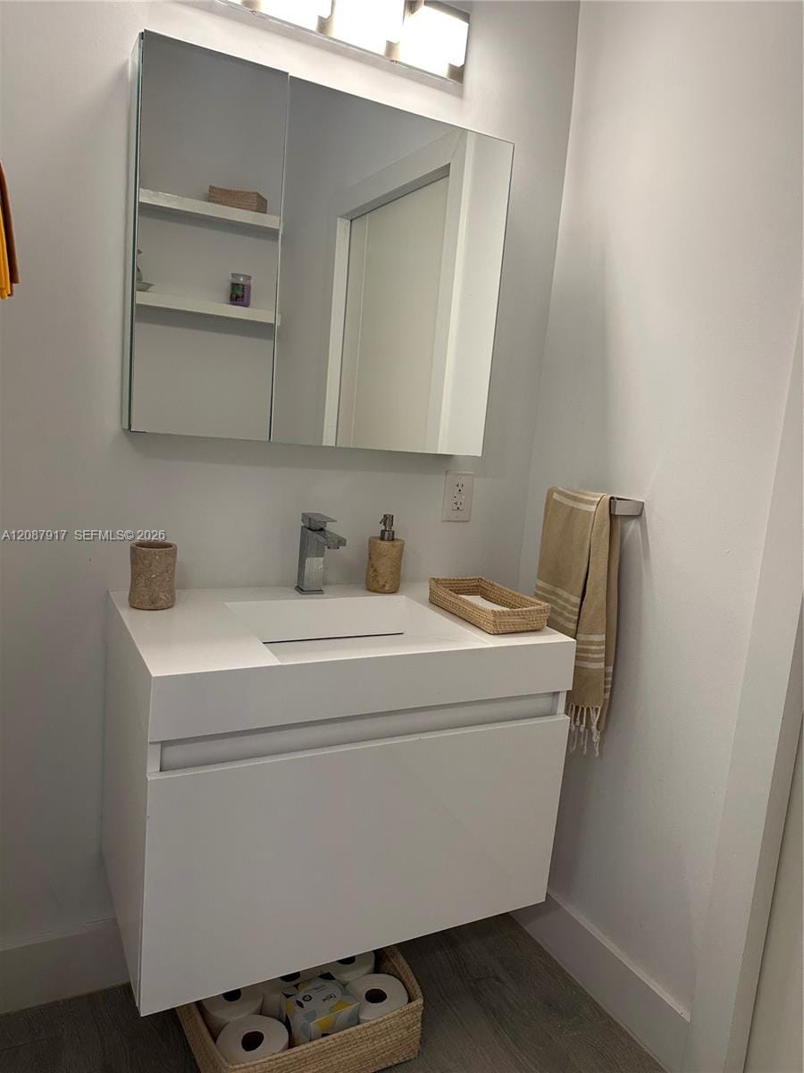 1800 N Bayshore Drive 402, Miami, FL 33132 photo 18
