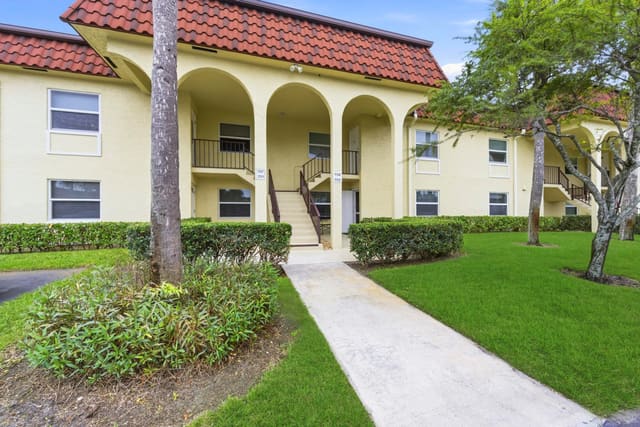 717 S US-1 707, Jupiter, FL 33477
