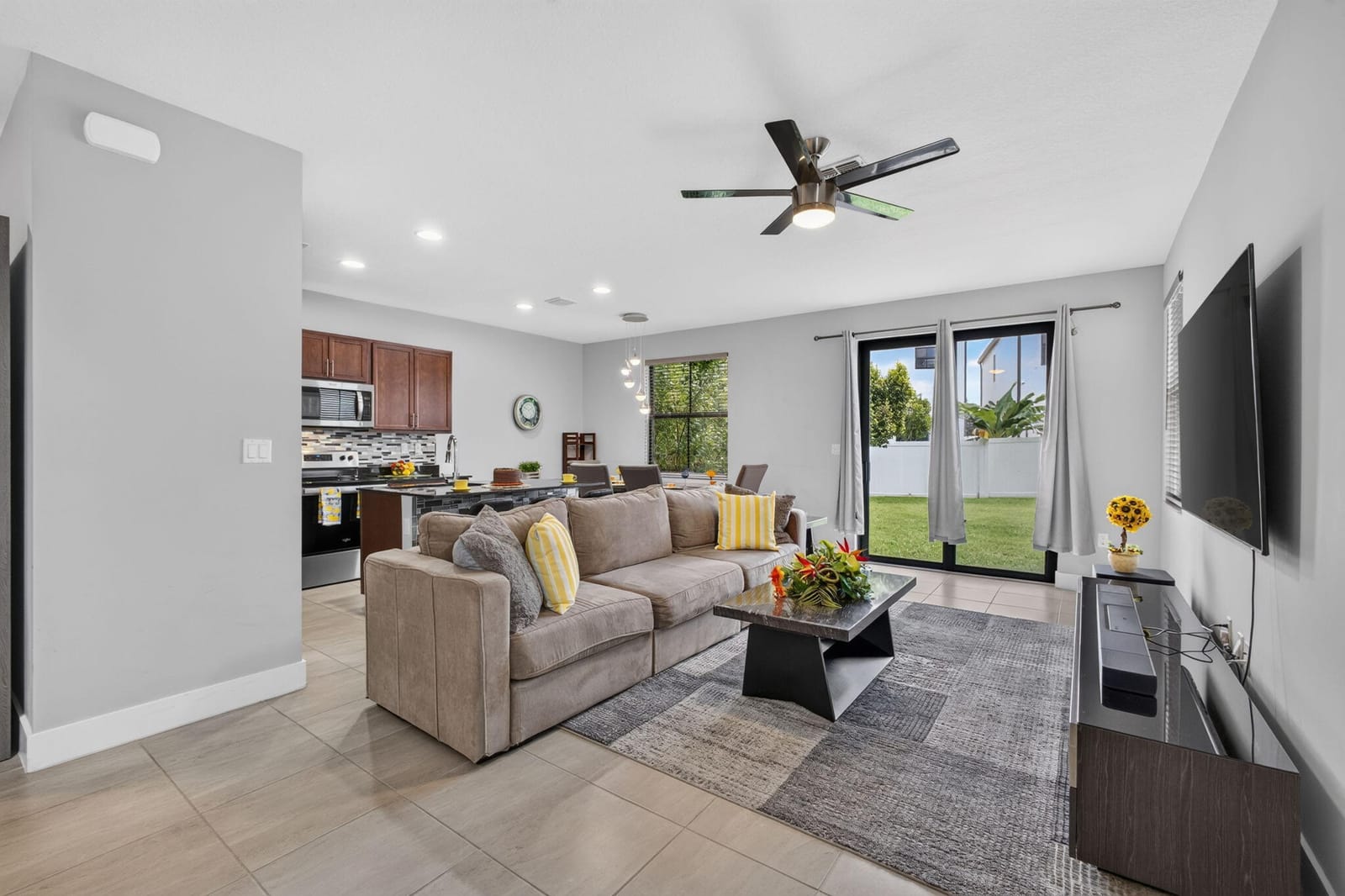 4004 SCREW PINE Cove, Riviera Beach, FL 33410 photo 2