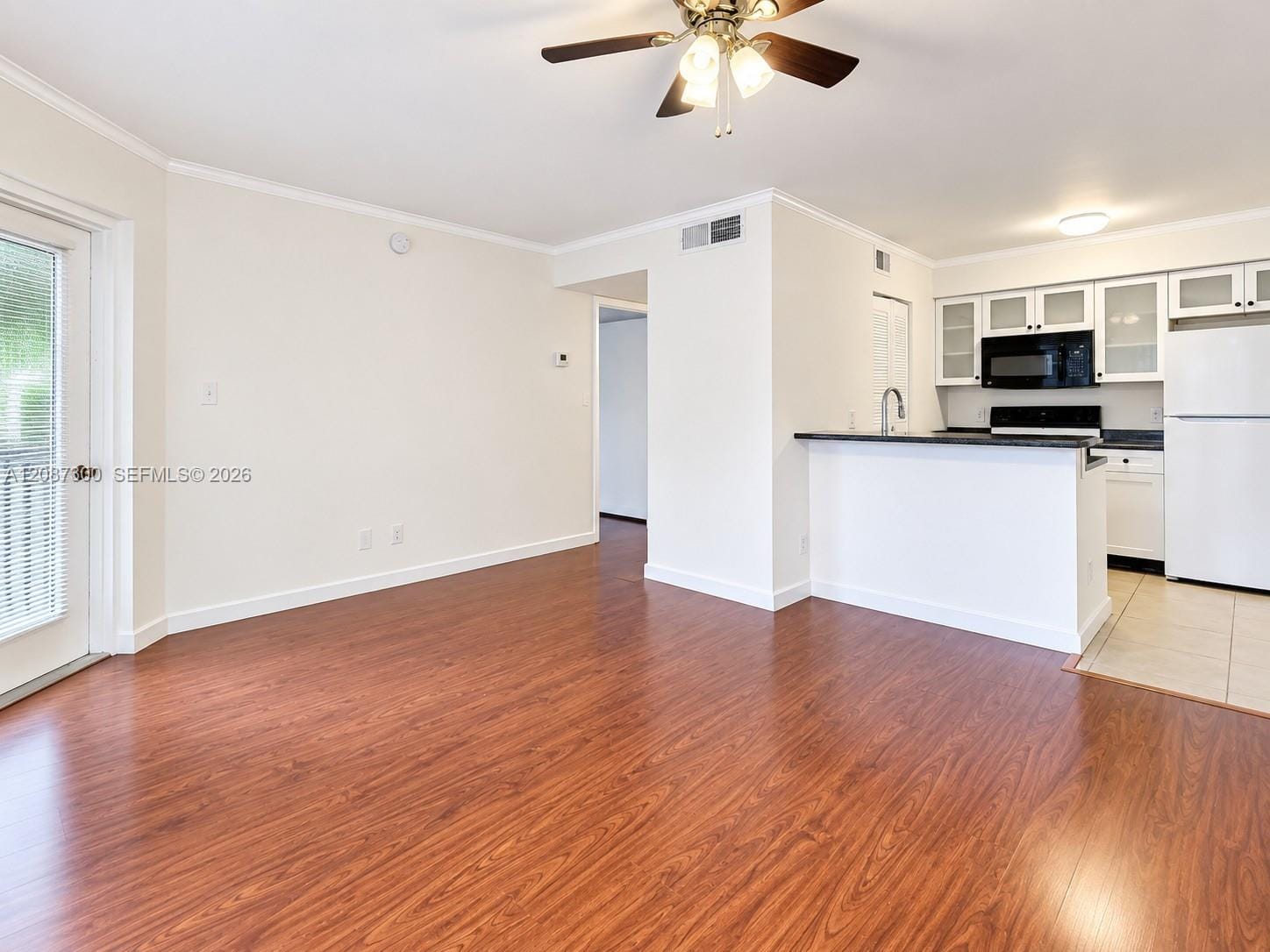 550 S Park Road 25-8, Hollywood, FL 33021 photo 4