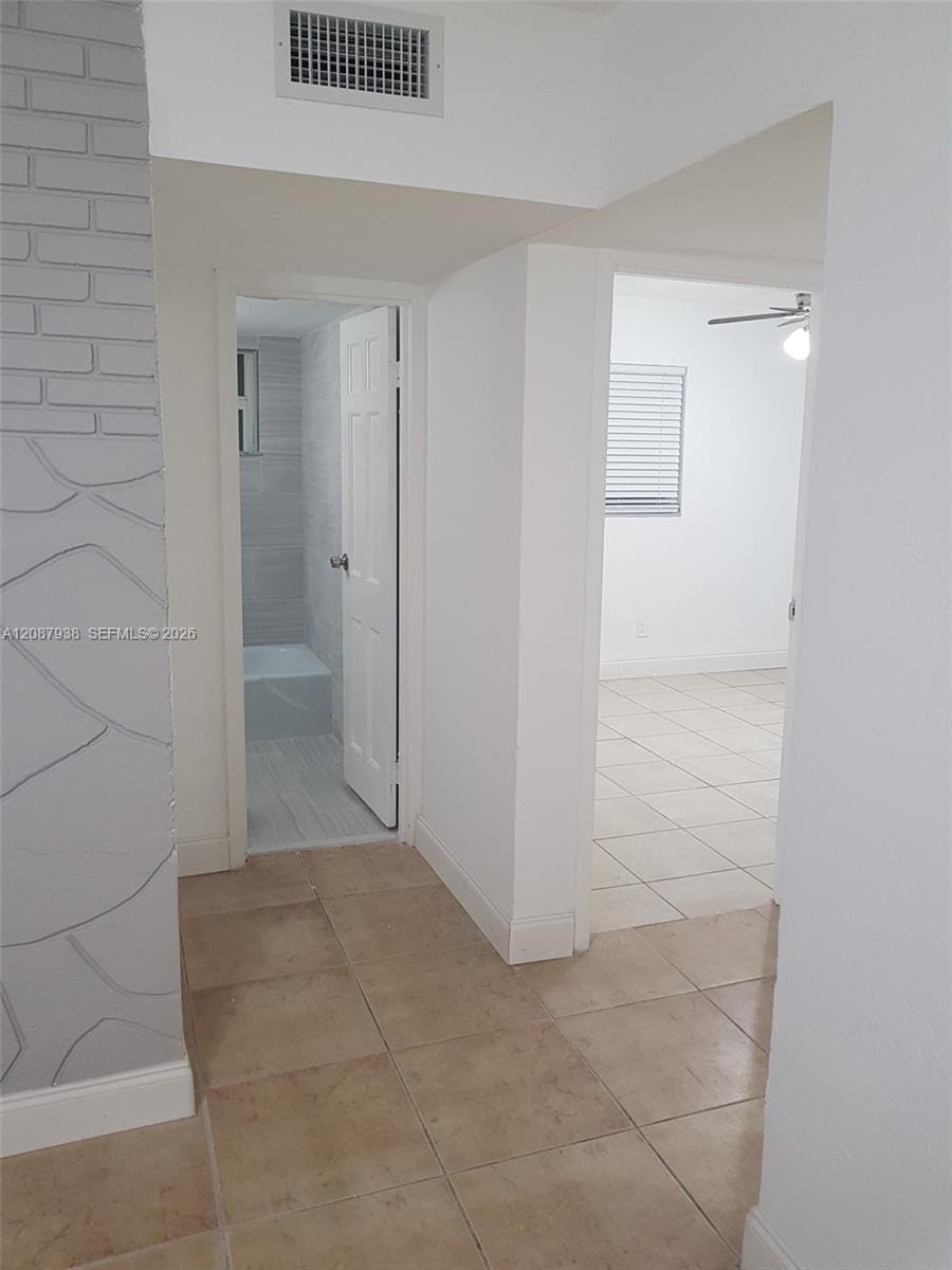 2643 NW 10th Street — photo 3