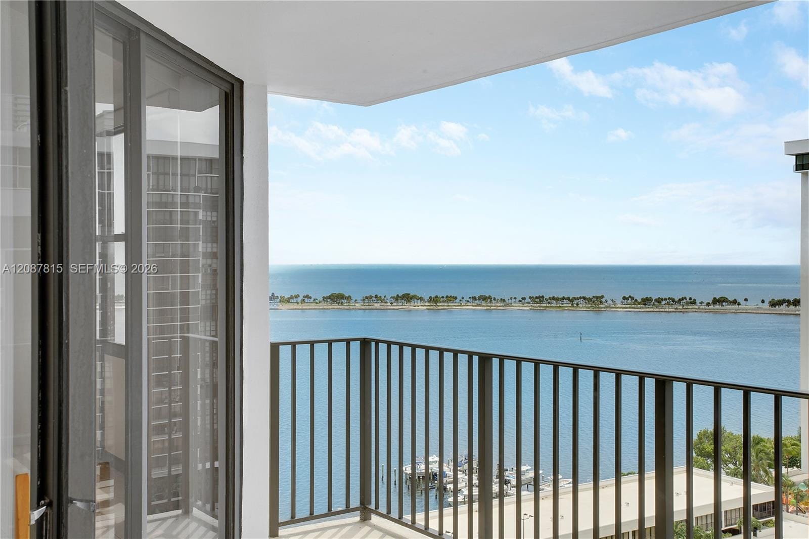 1901 Brickell Avenue B1702, Miami, FL 33129 photo 2