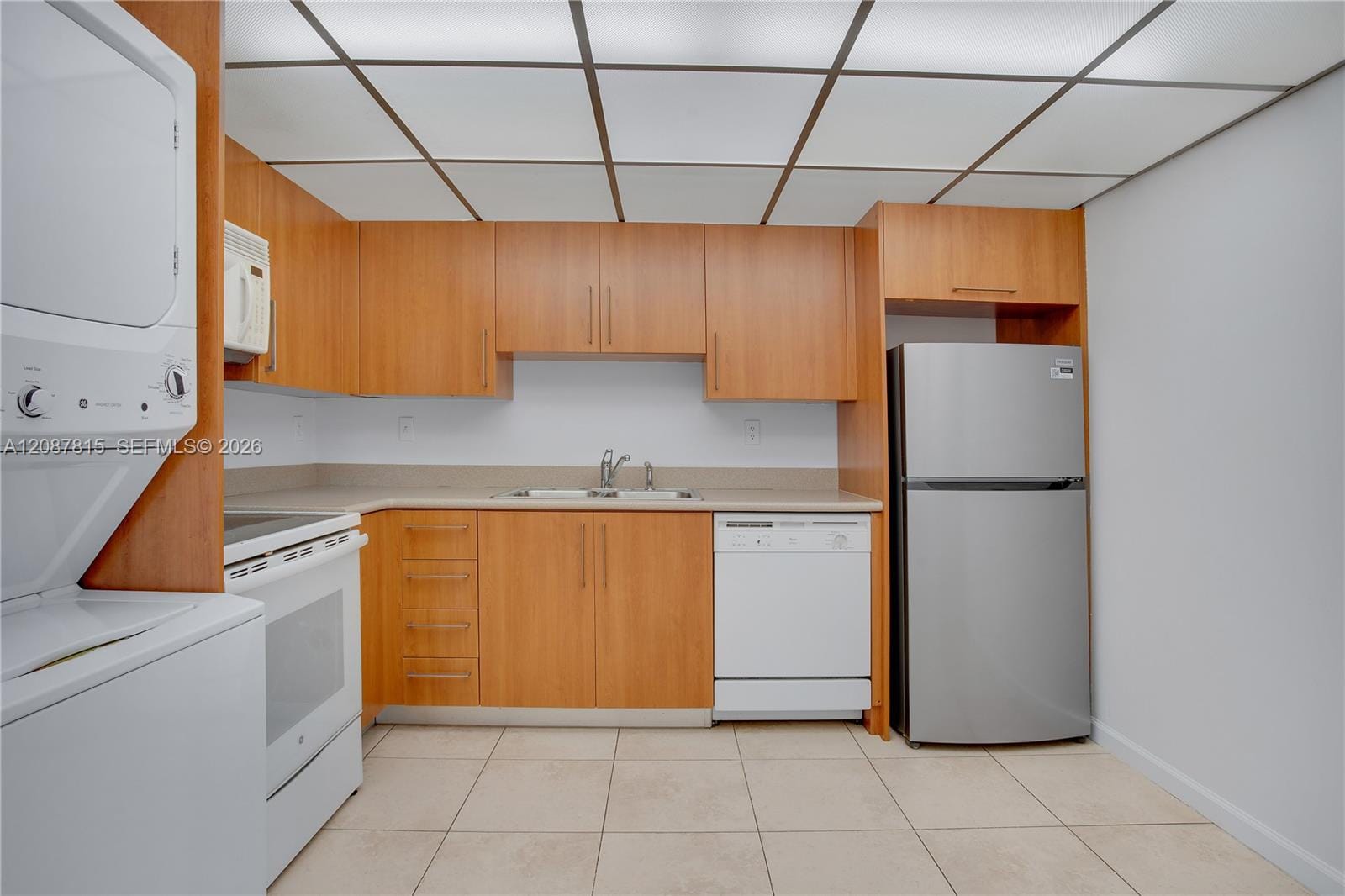 1901 Brickell Avenue B1702, Miami, FL 33129 photo 12