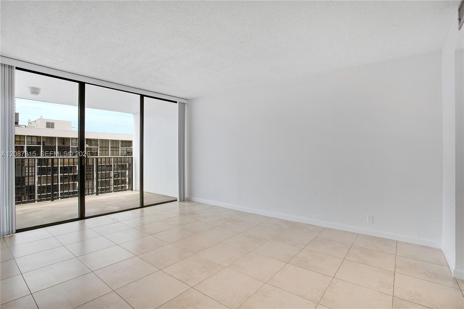 1901 Brickell Avenue B1702, Miami, FL 33129 photo 8