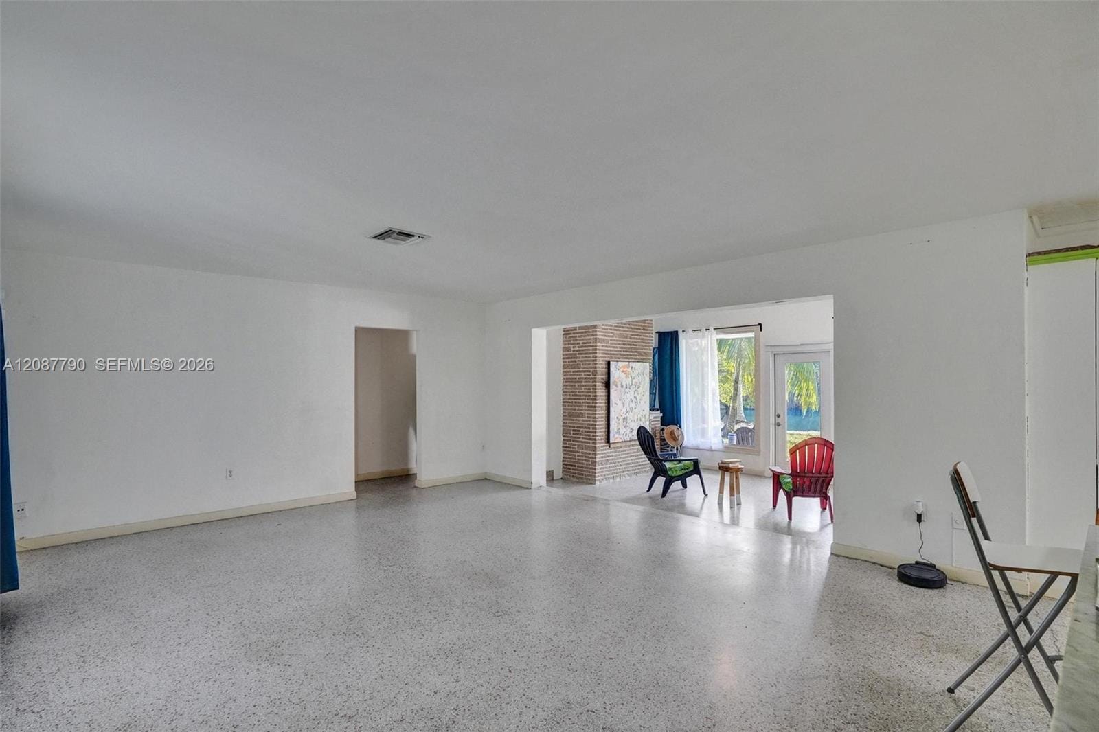 18500 NE 23rd Court — photo 9
