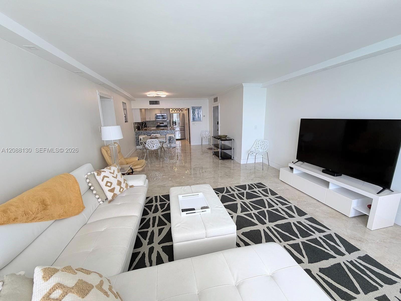 3725 S Ocean Drive 1402 — photo 7