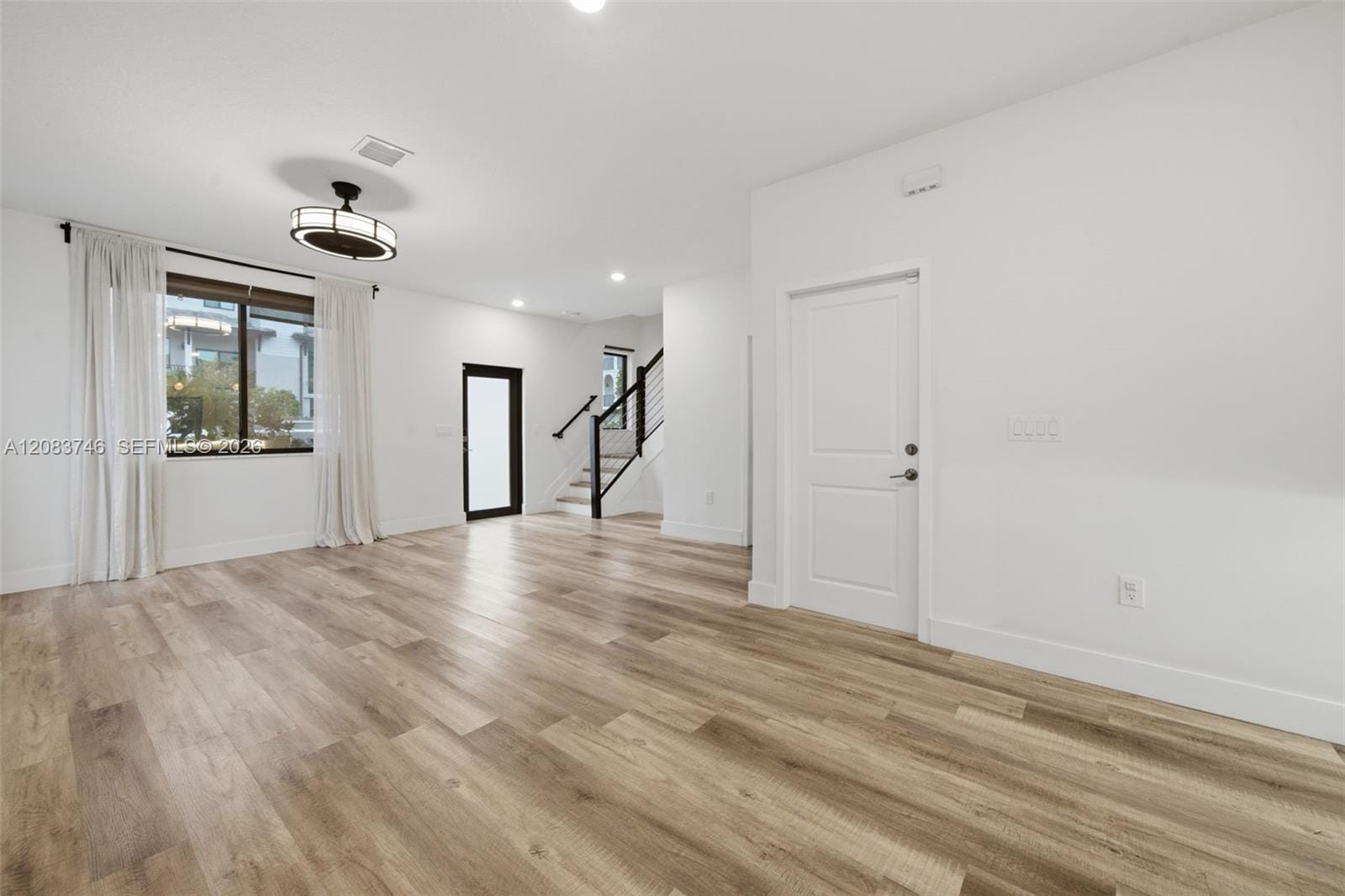 4519 NW 84th Avenue, Doral, FL 33166 photo 4