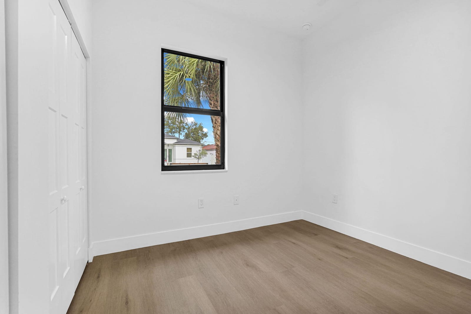 2540 NW 14TH Court, Fort Lauderdale, FL 33311 photo 22