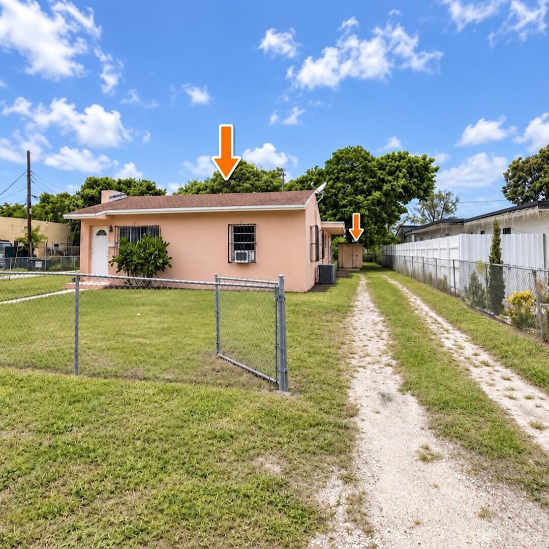 915 RUTLAND Street, Opa-Locka, FL 33054 photo 17