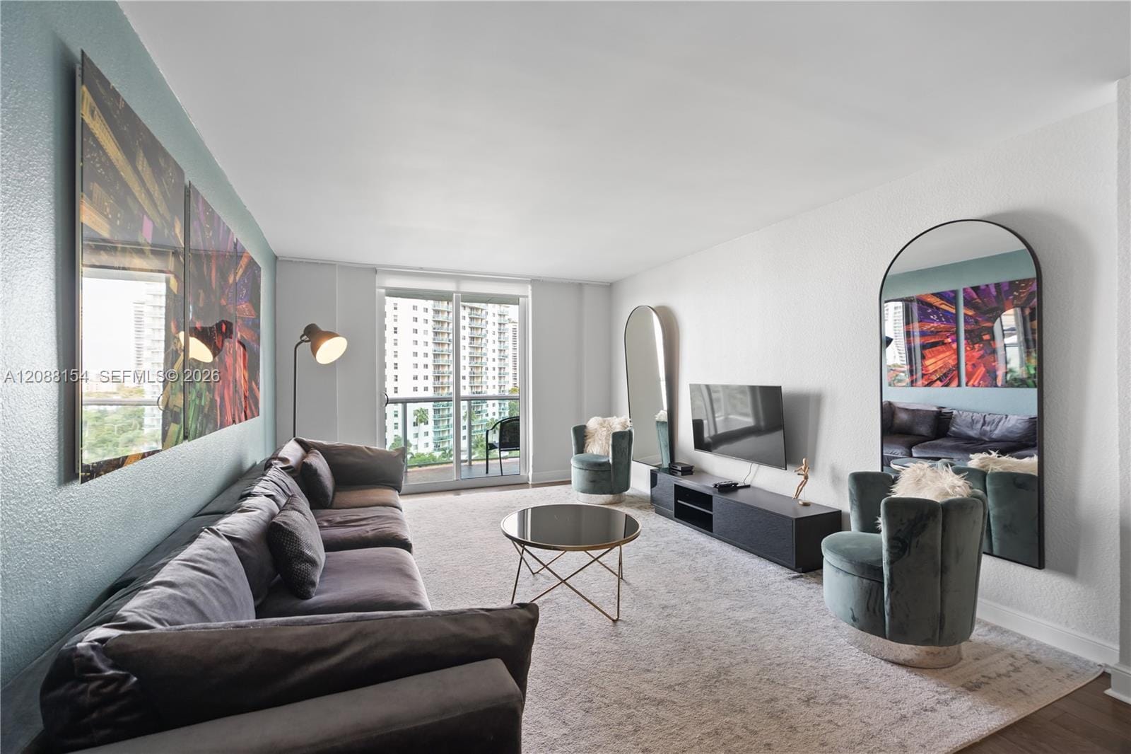 19370 Collins Avenue 816 — photo 3