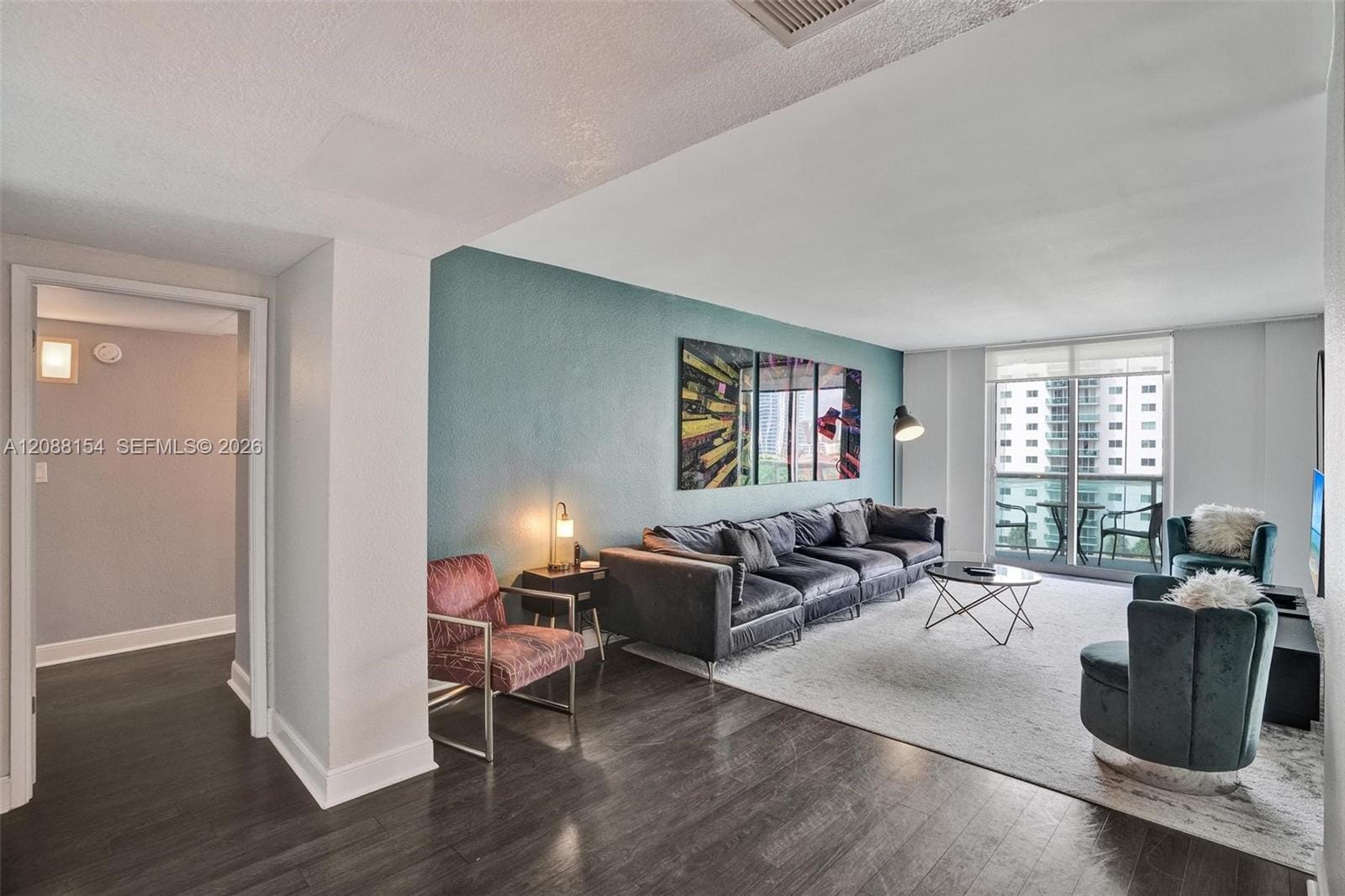 19370 Collins Avenue 816 — photo 8