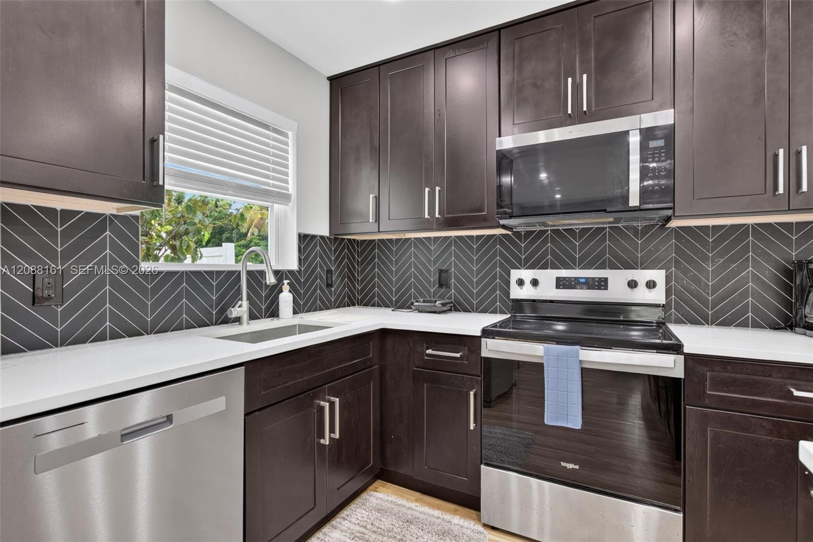 241 NE 45th Street, Deerfield Beach, FL 33064 photo 18