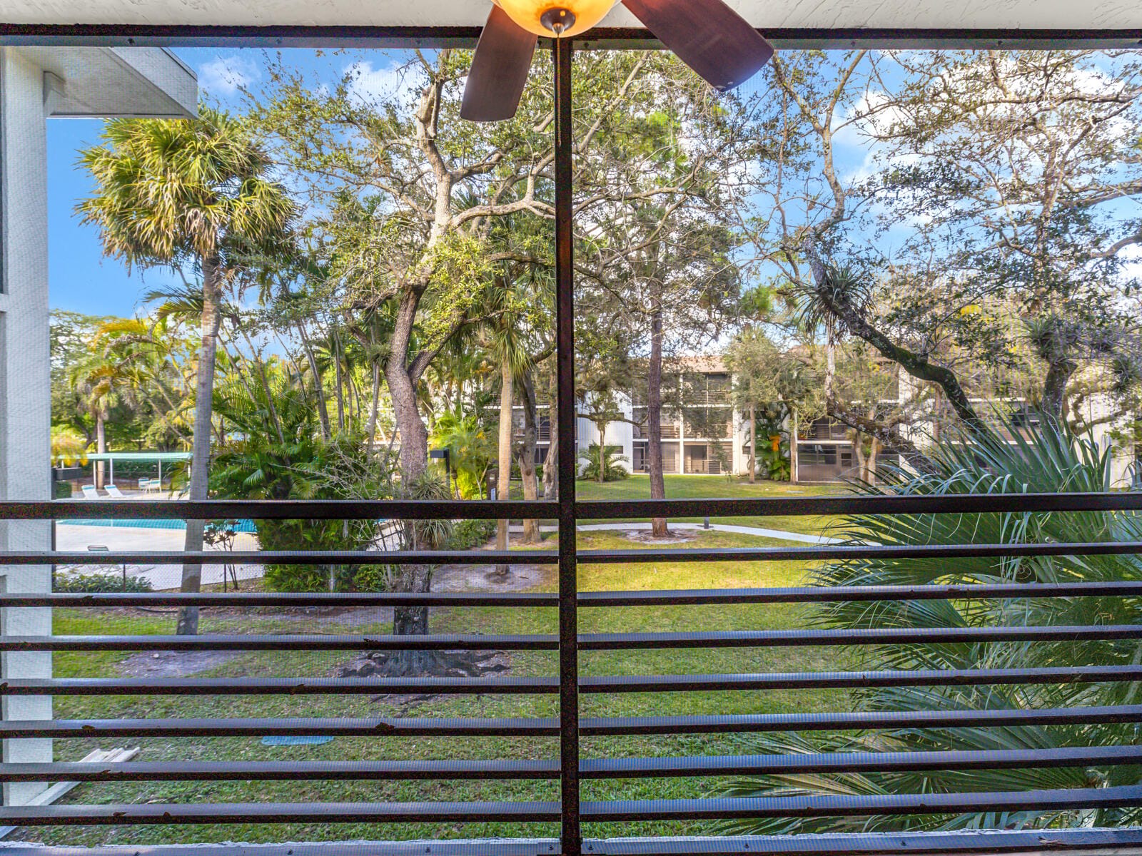 7579 NW 79TH Avenue 204, Tamarac, FL 33321 photo 16