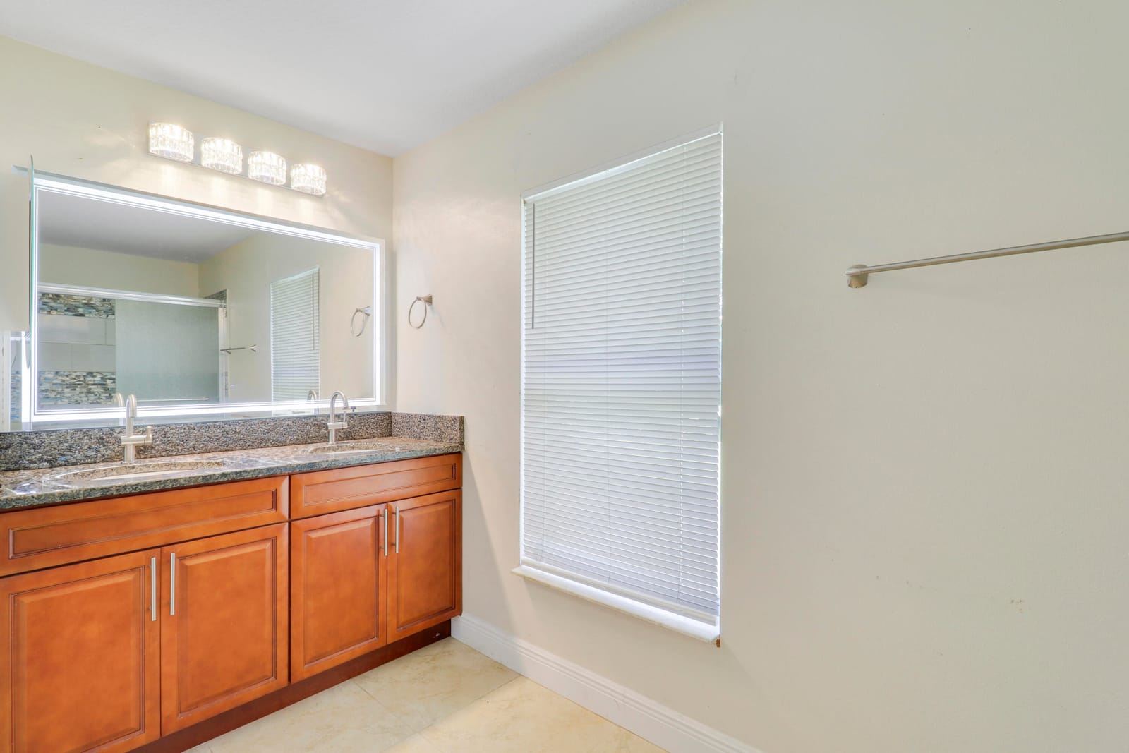 825 SE Cavern Avenue, Port St. Lucie, FL 34983 photo 20