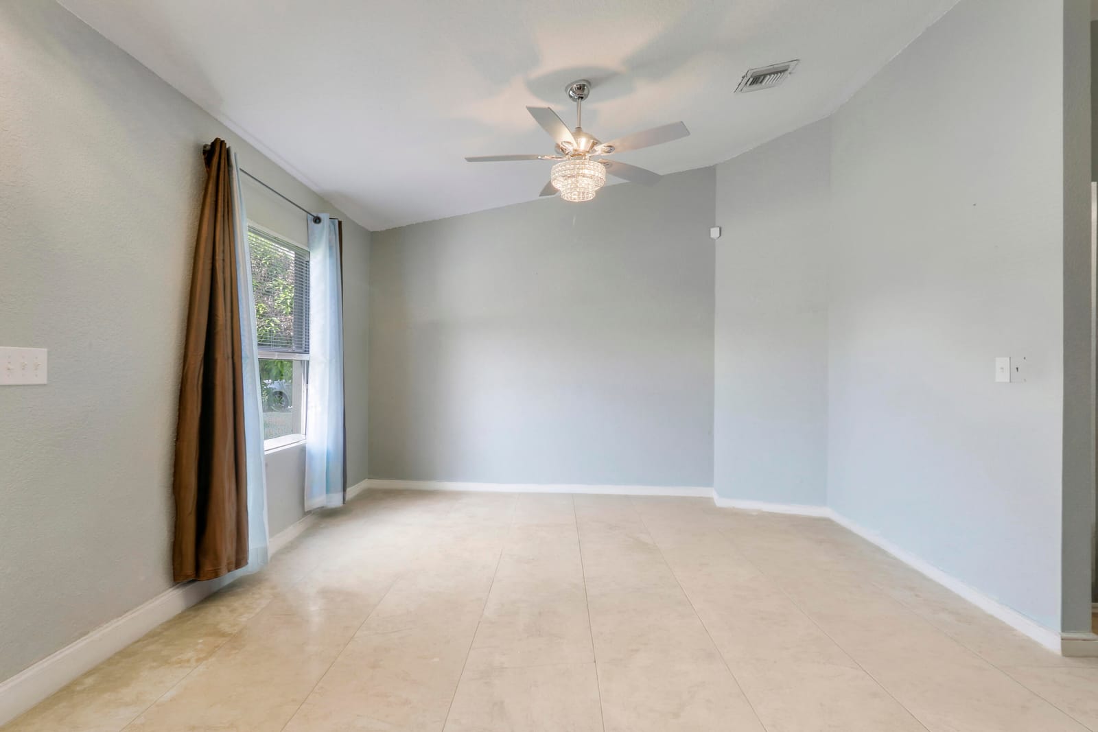 825 SE Cavern Avenue, Port St. Lucie, FL 34983 photo 23