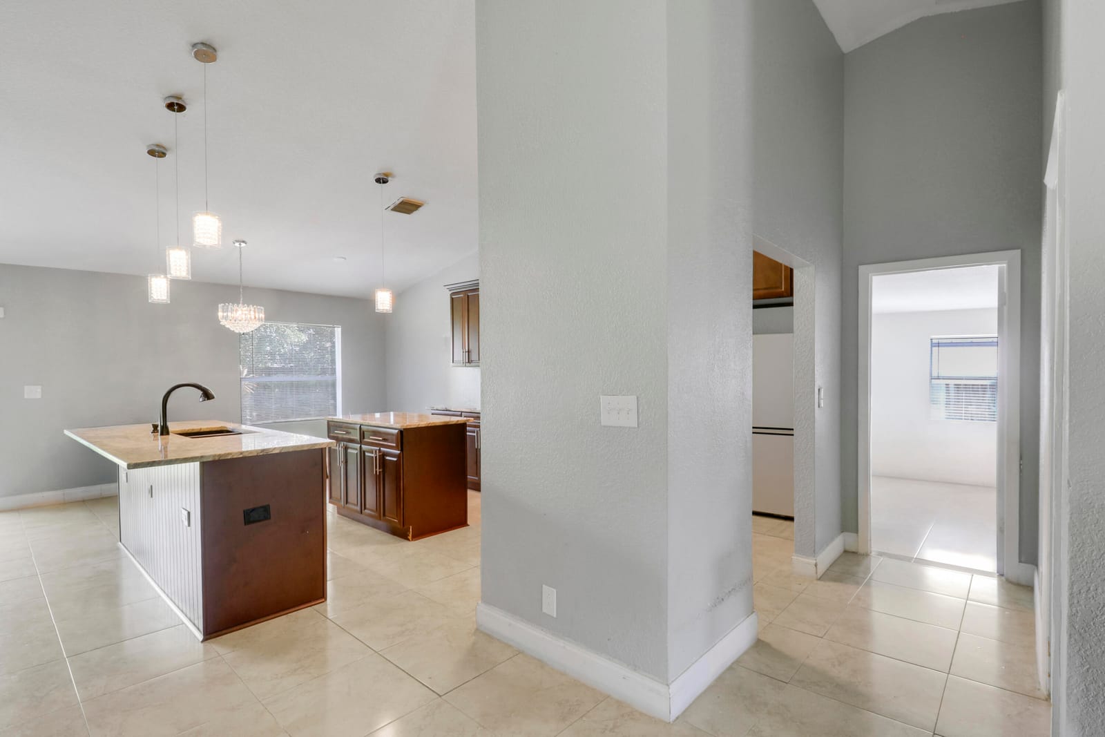 825 SE Cavern Avenue, Port St. Lucie, FL 34983 photo 28