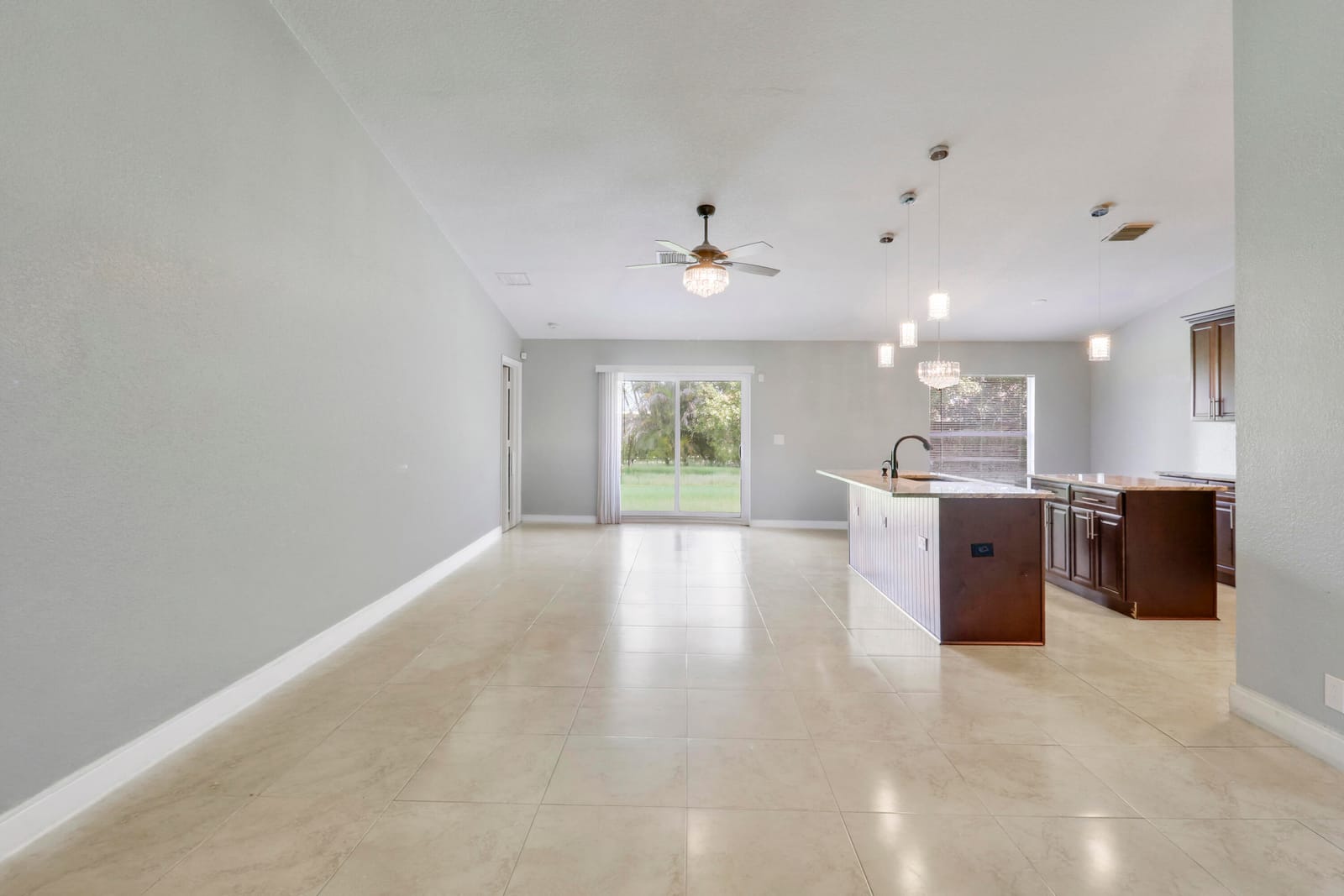 825 SE Cavern Avenue, Port St. Lucie, FL 34983 photo 30