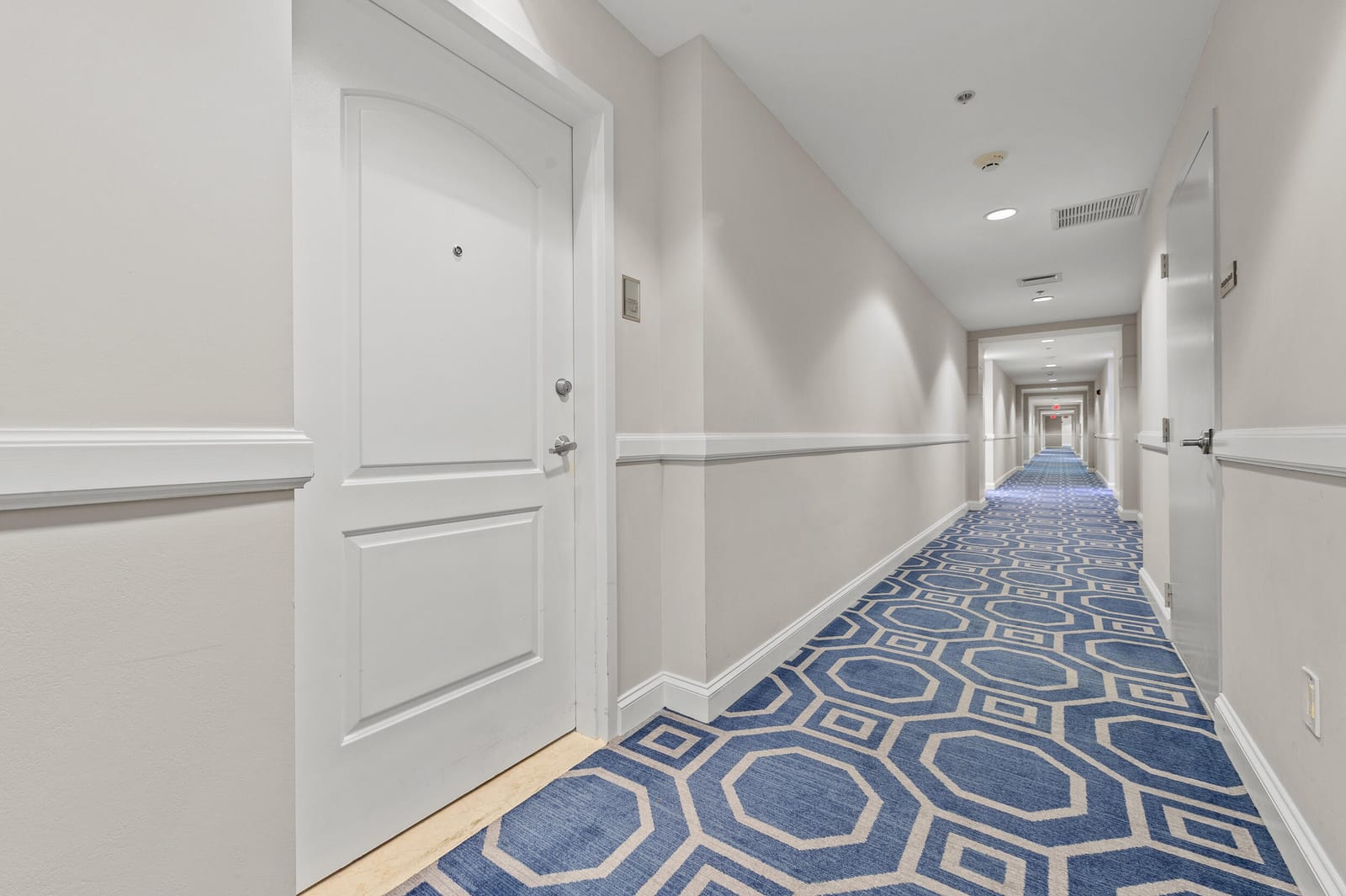 801 S OLIVE Avenue 1123, West Palm Beach, FL 33401 photo 21