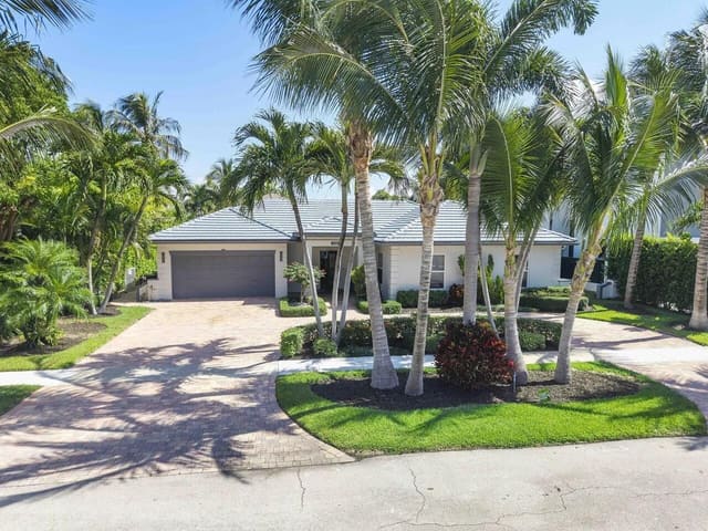 725 NE 36th Street, Boca Raton, FL 33431
