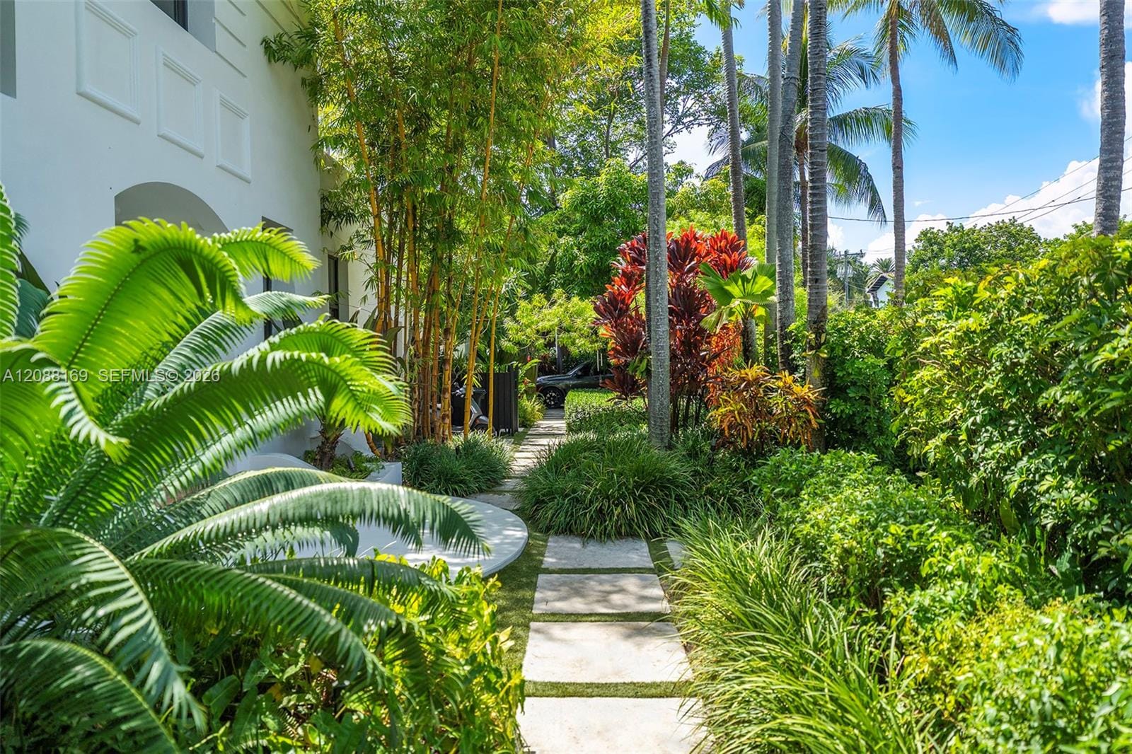 3186 Prairie Avenue, Miami Beach, FL 33140 photo 2