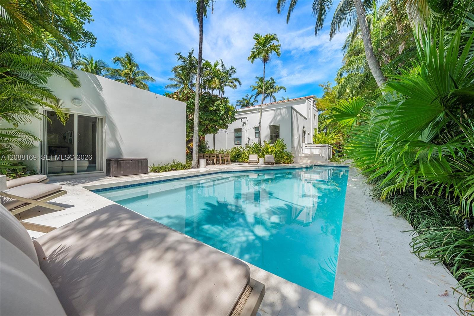 3186 Prairie Avenue, Miami Beach, FL 33140 photo 4