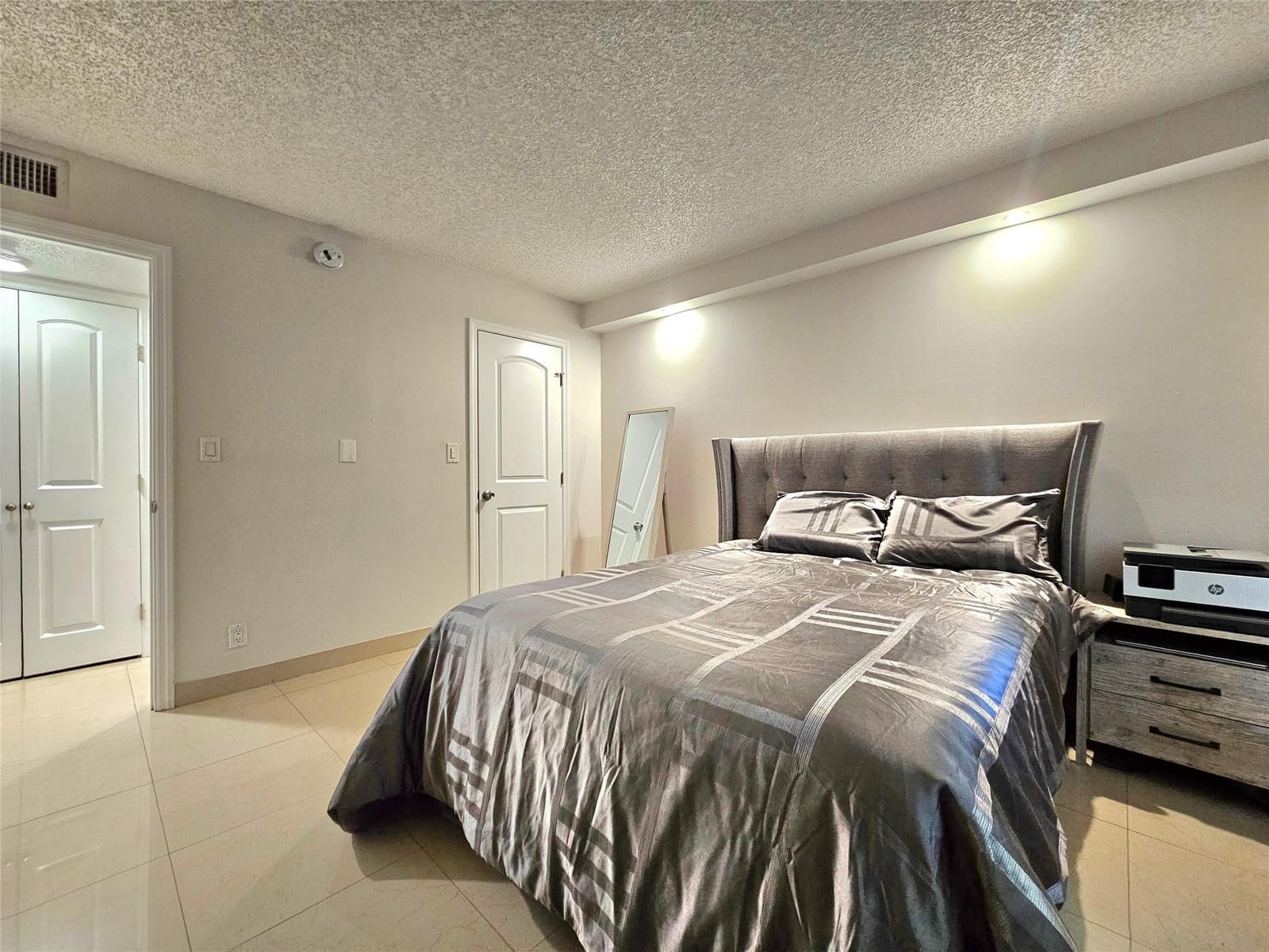 701 Lyons Road 13103 — photo 12