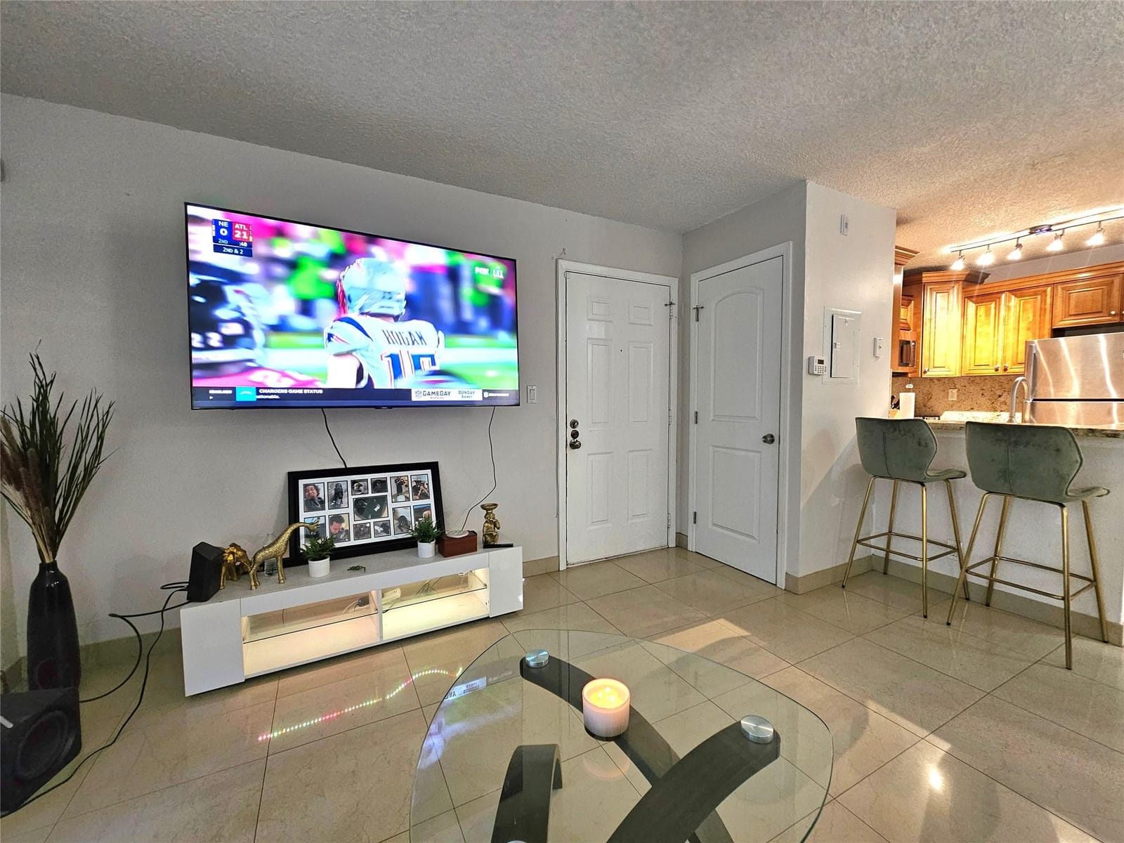 701 Lyons Road 13103 — photo 4