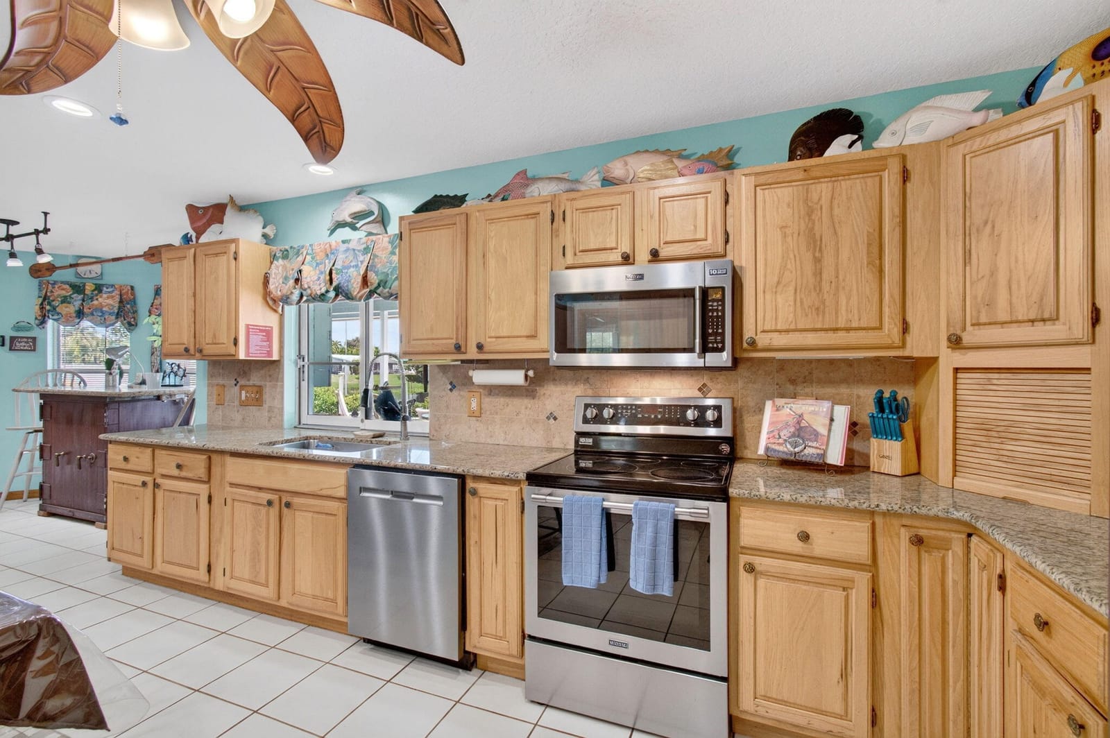 502 VENICE Drive, Boynton Beach, FL 33426 photo 13