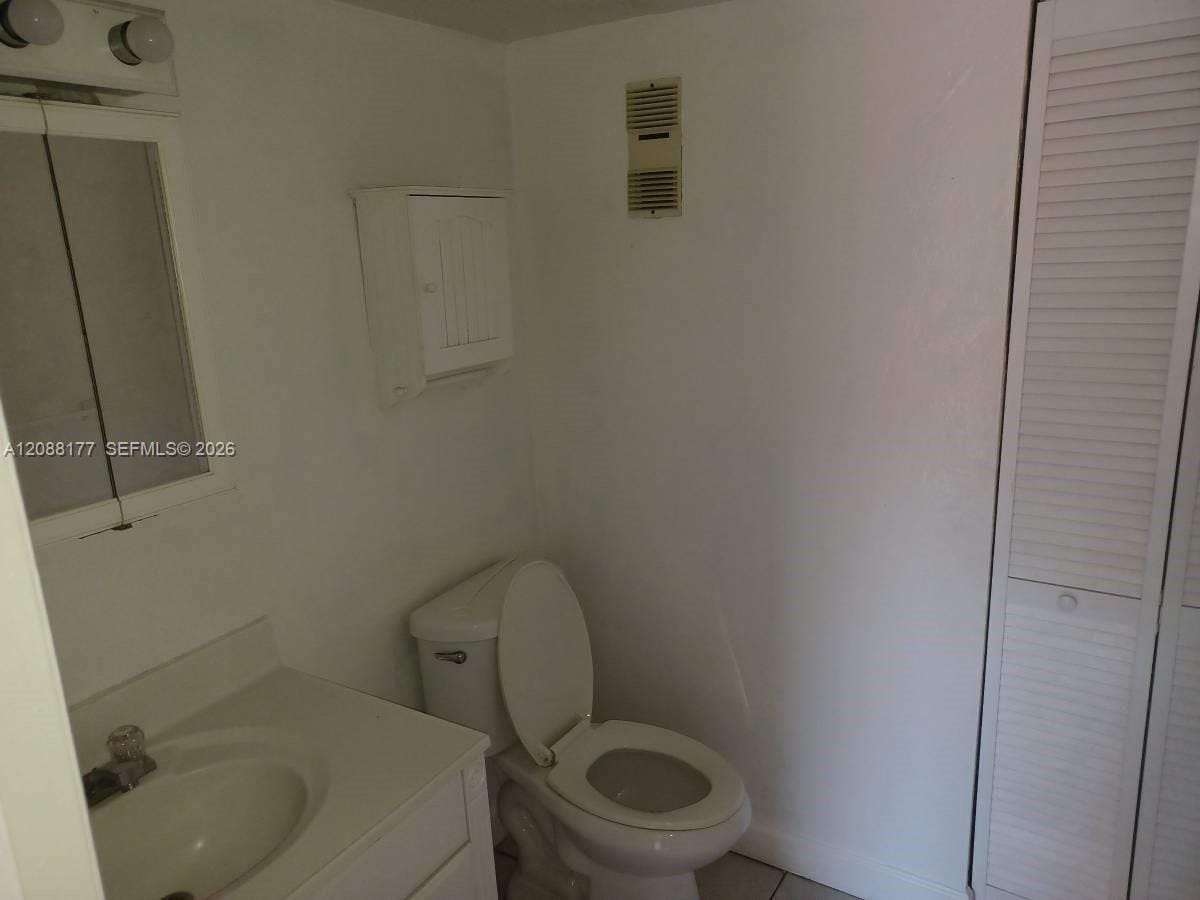 7170 Fairway Drive M2, Miami Lakes, FL 33014 photo 6