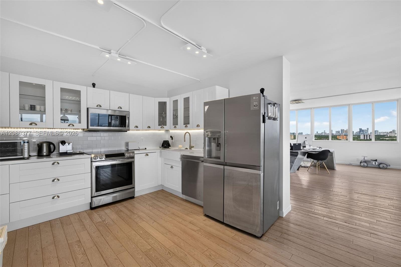 2150 Sans Souci Boulevard PH-D1, North Miami, FL 33181 photo 11