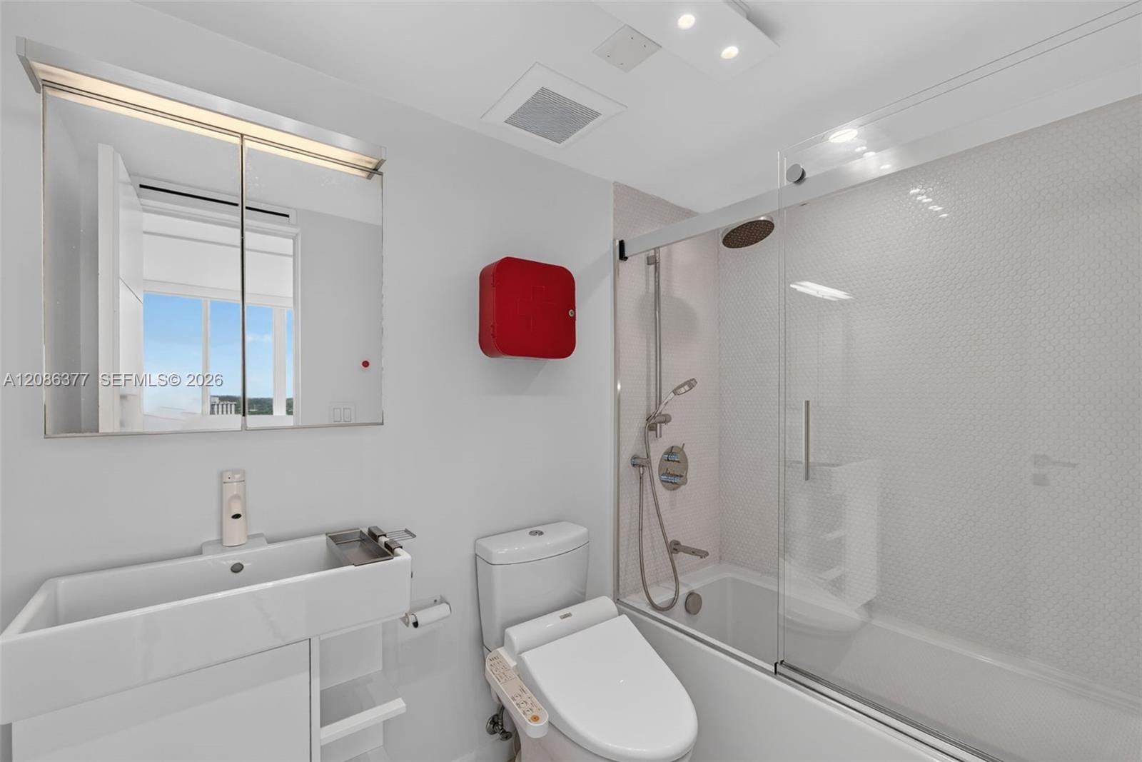 2150 Sans Souci Boulevard PH-D1, North Miami, FL 33181 photo 23
