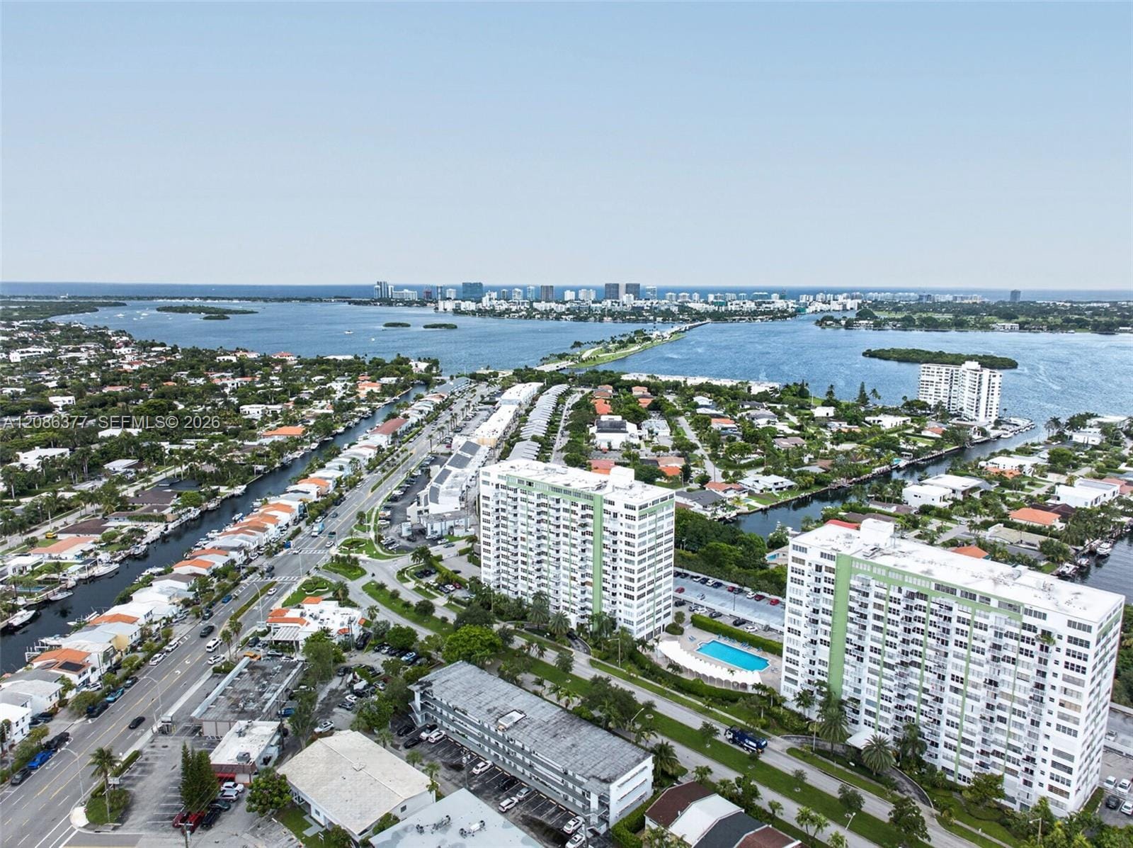 2150 Sans Souci Boulevard PH-D1, North Miami, FL 33181 photo 29