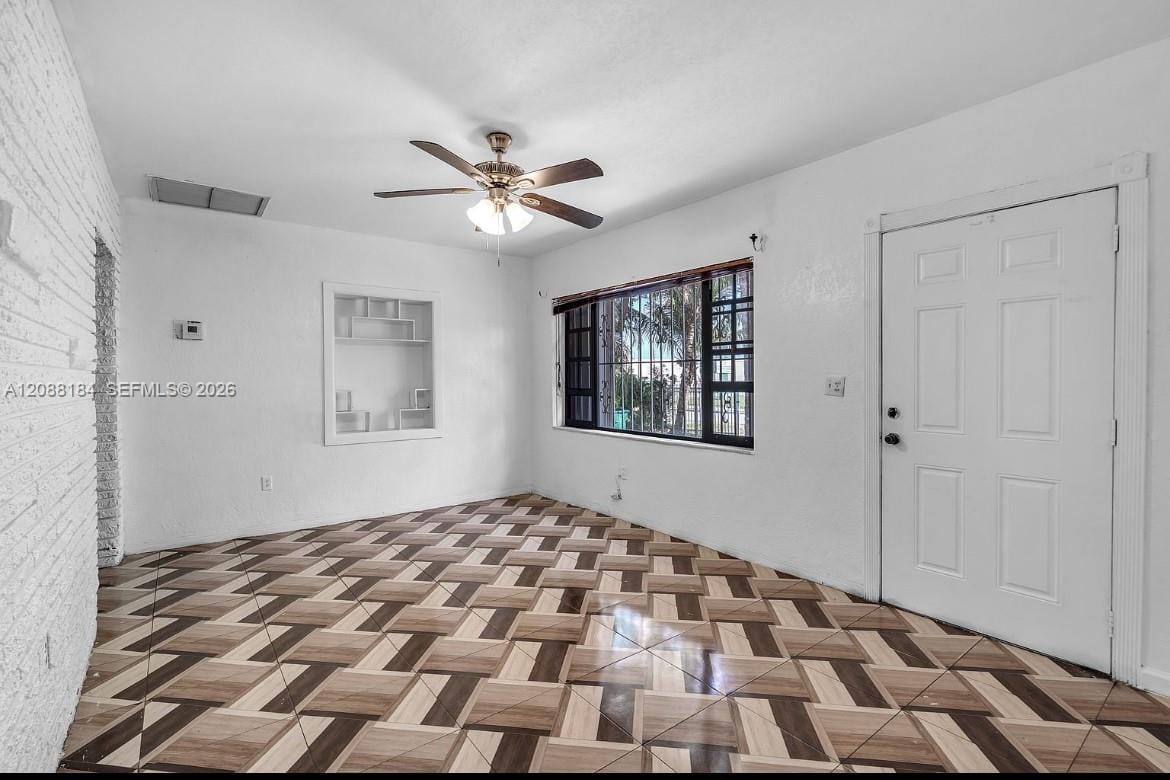 576 NW 147th Street a, Miami, FL 33168 photo 11
