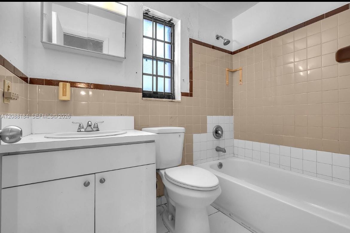 576 NW 147th Street a, Miami, FL 33168 photo 7