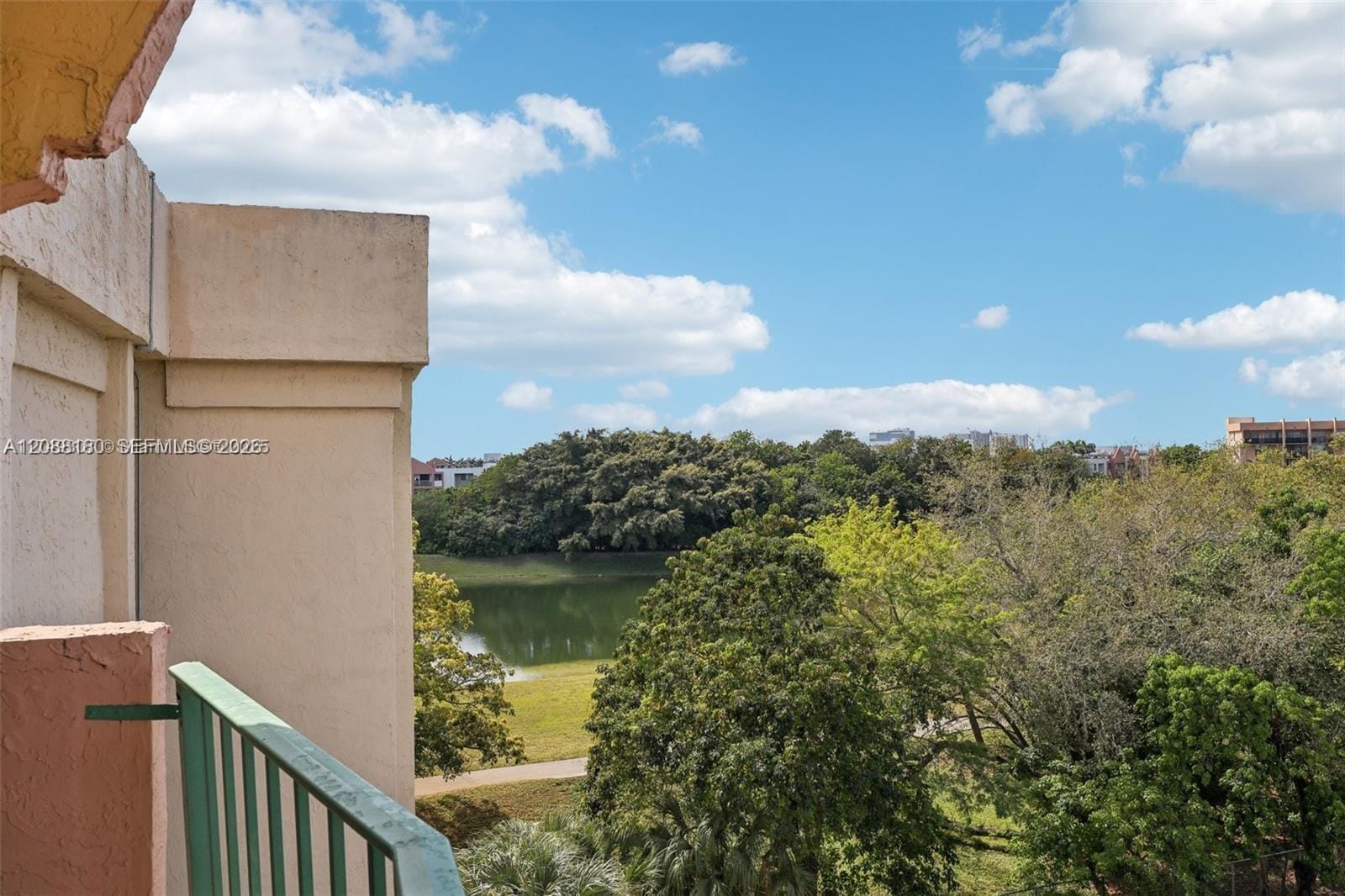 9360 Fontainebleau Boulevard 612 — photo 2