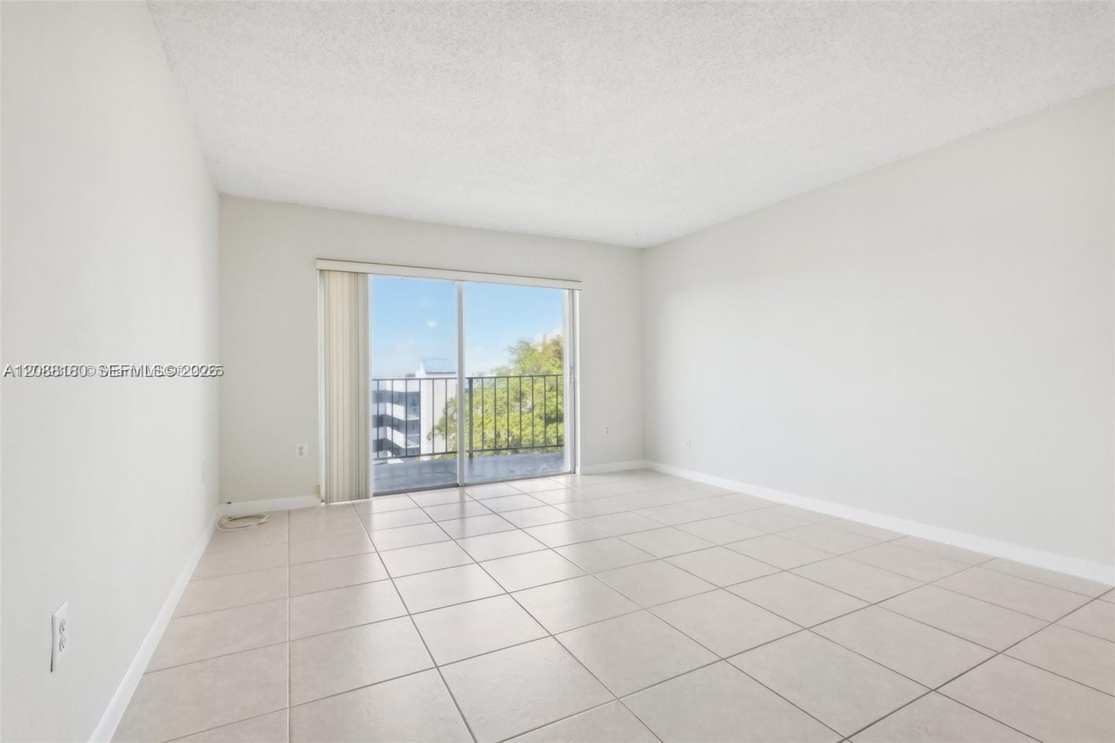 9360 Fontainebleau Boulevard 612 — photo 4