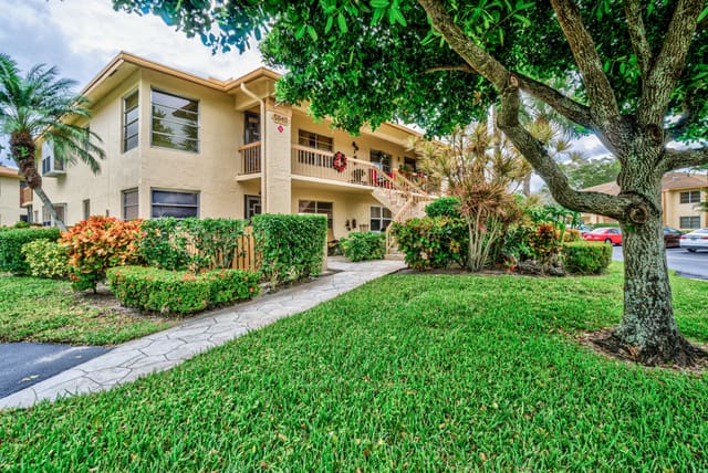 5840 Sugar Palm Court A, Delray Beach, FL 33484