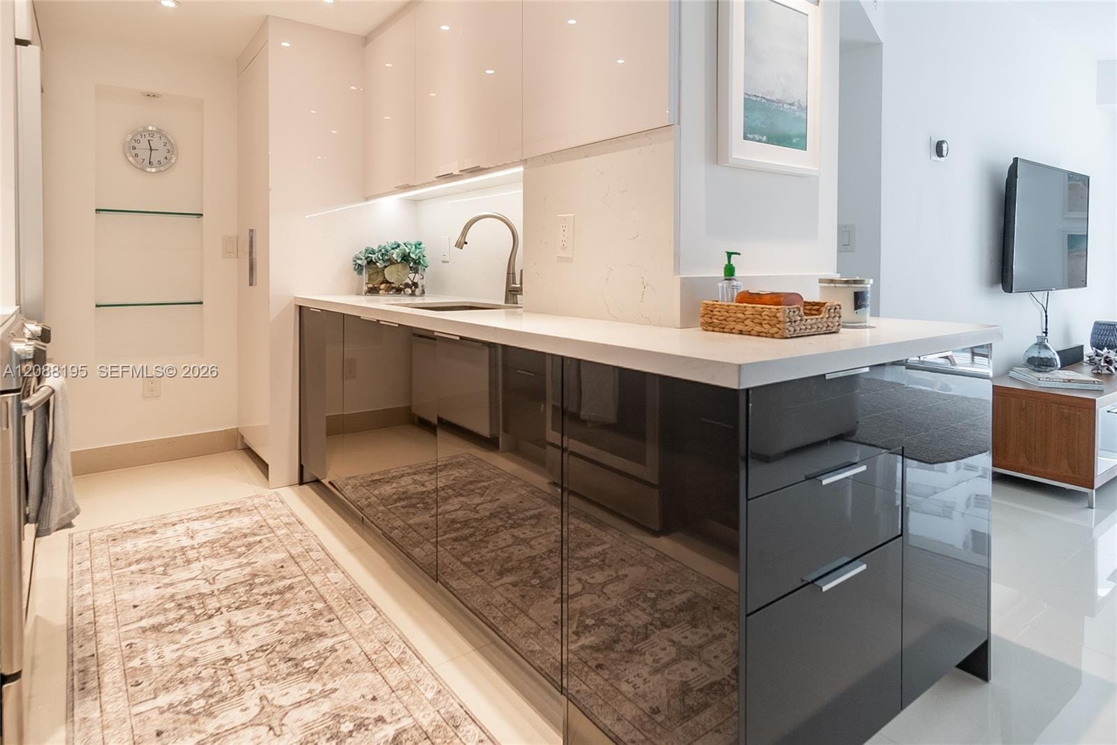 10275 Collins Avenue 720 — photo 12