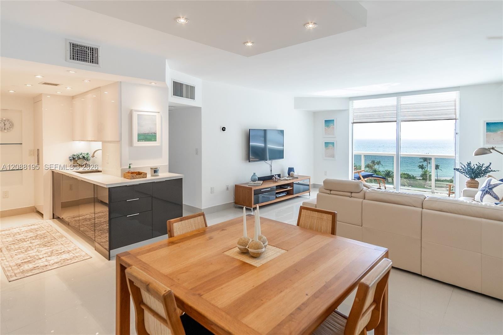 10275 Collins Avenue 720 — photo 7
