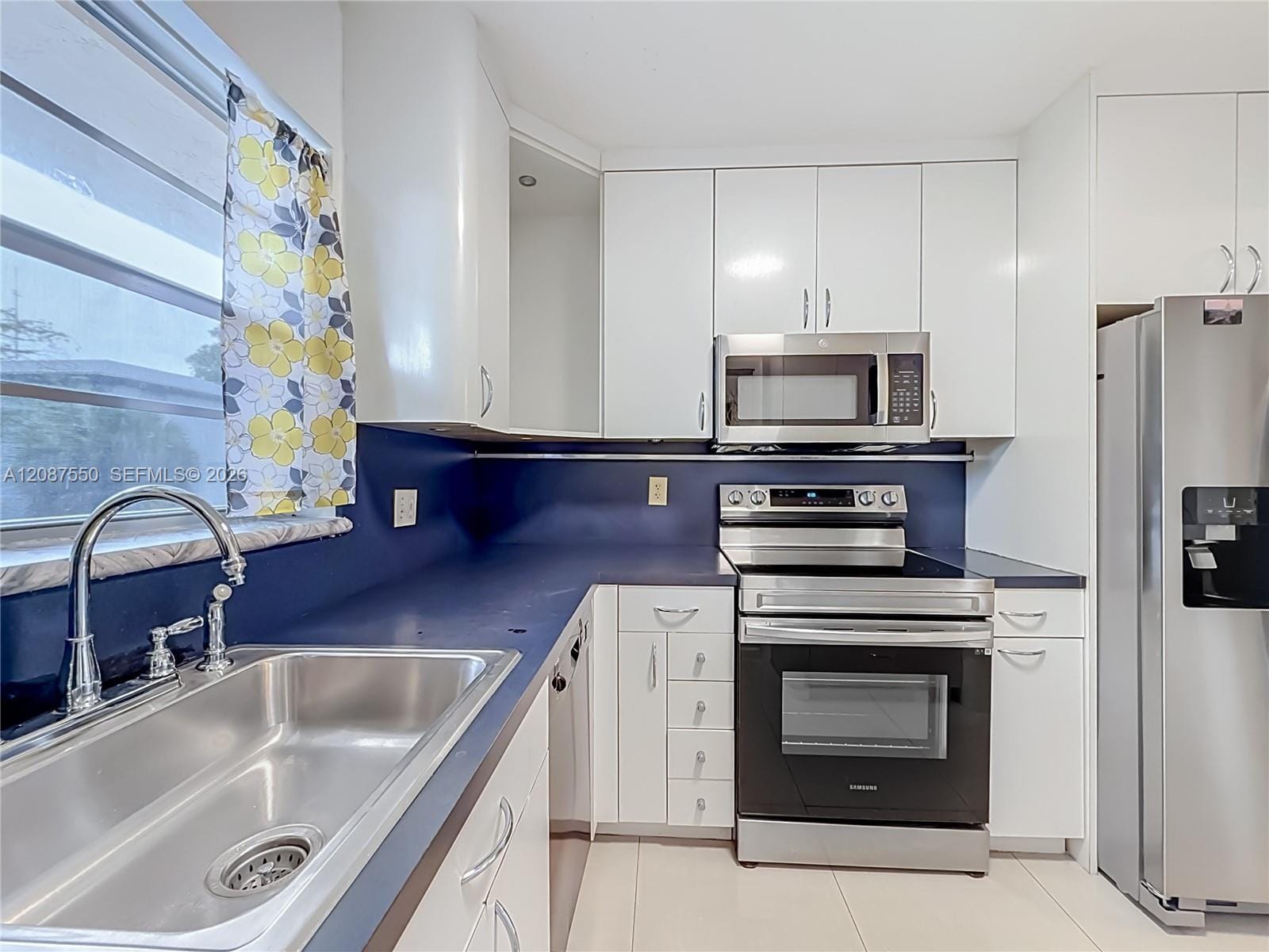 1600 Tallwood Avenue 204, Hollywood, FL 33021 photo 14
