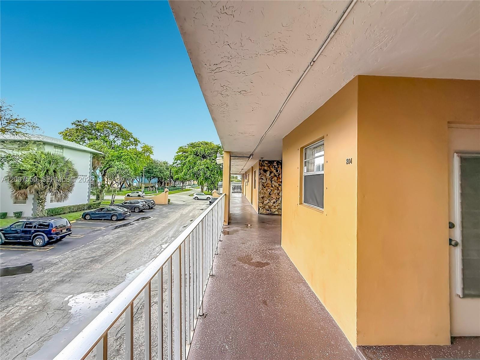 1600 Tallwood Avenue 204, Hollywood, FL 33021 photo 7