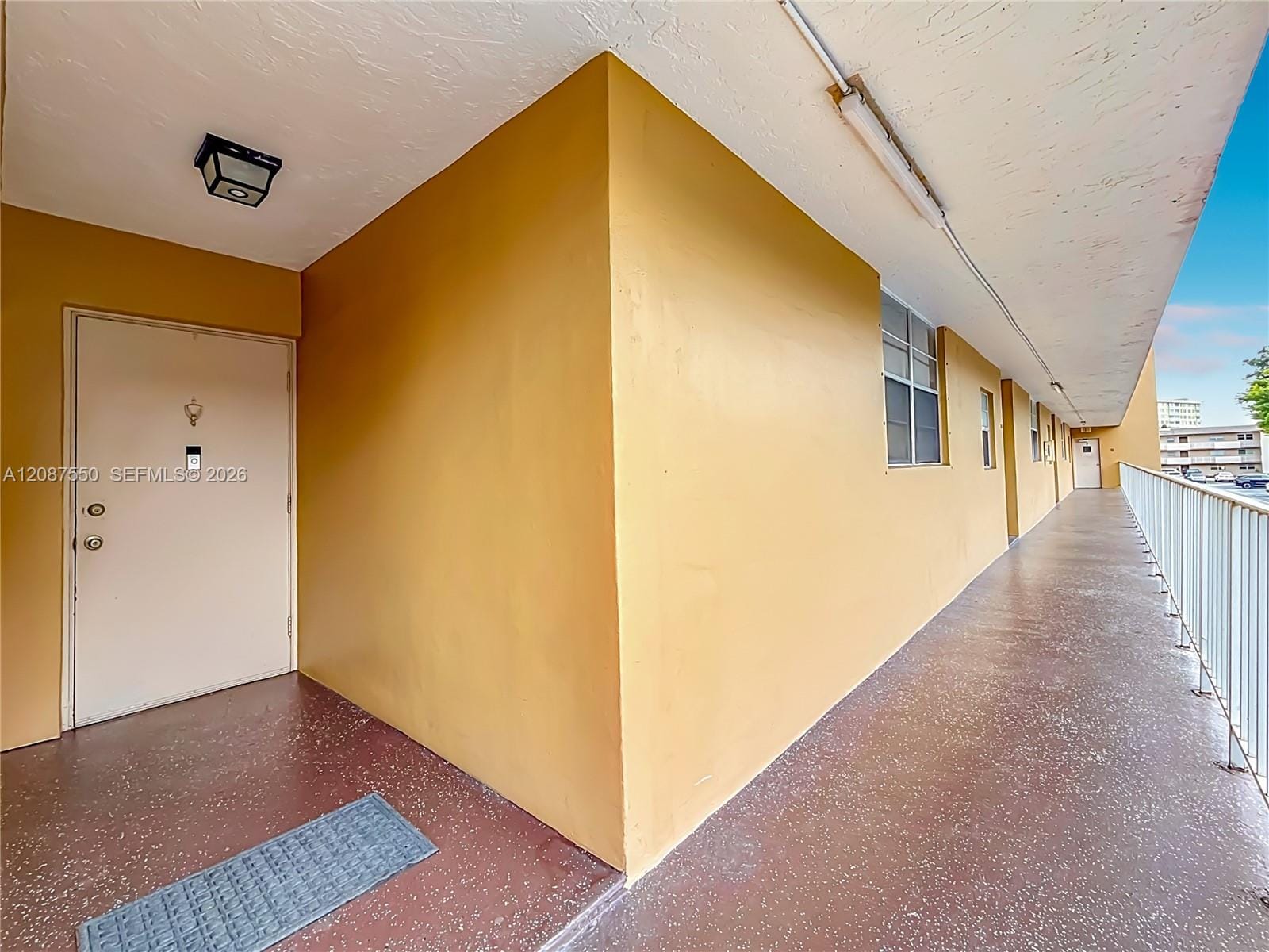 1600 Tallwood Avenue 204, Hollywood, FL 33021 photo 8