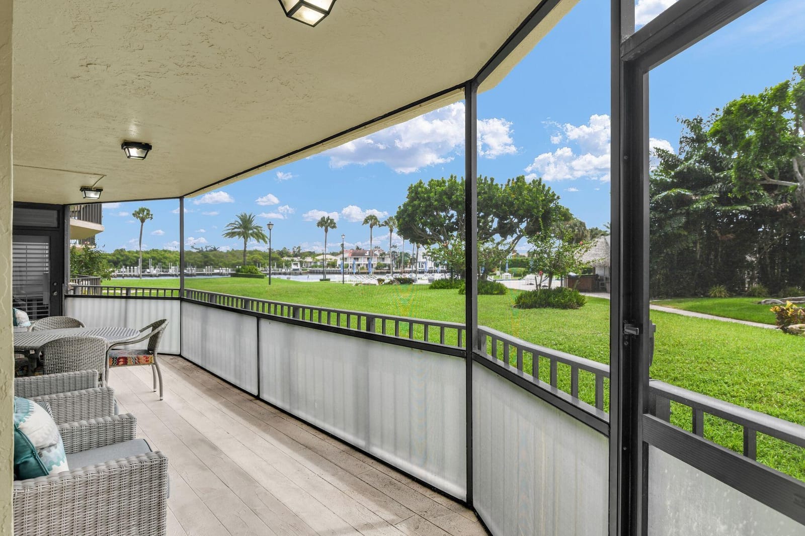 899 Jeffery Street 109, Boca Raton, FL 33487 photo 27