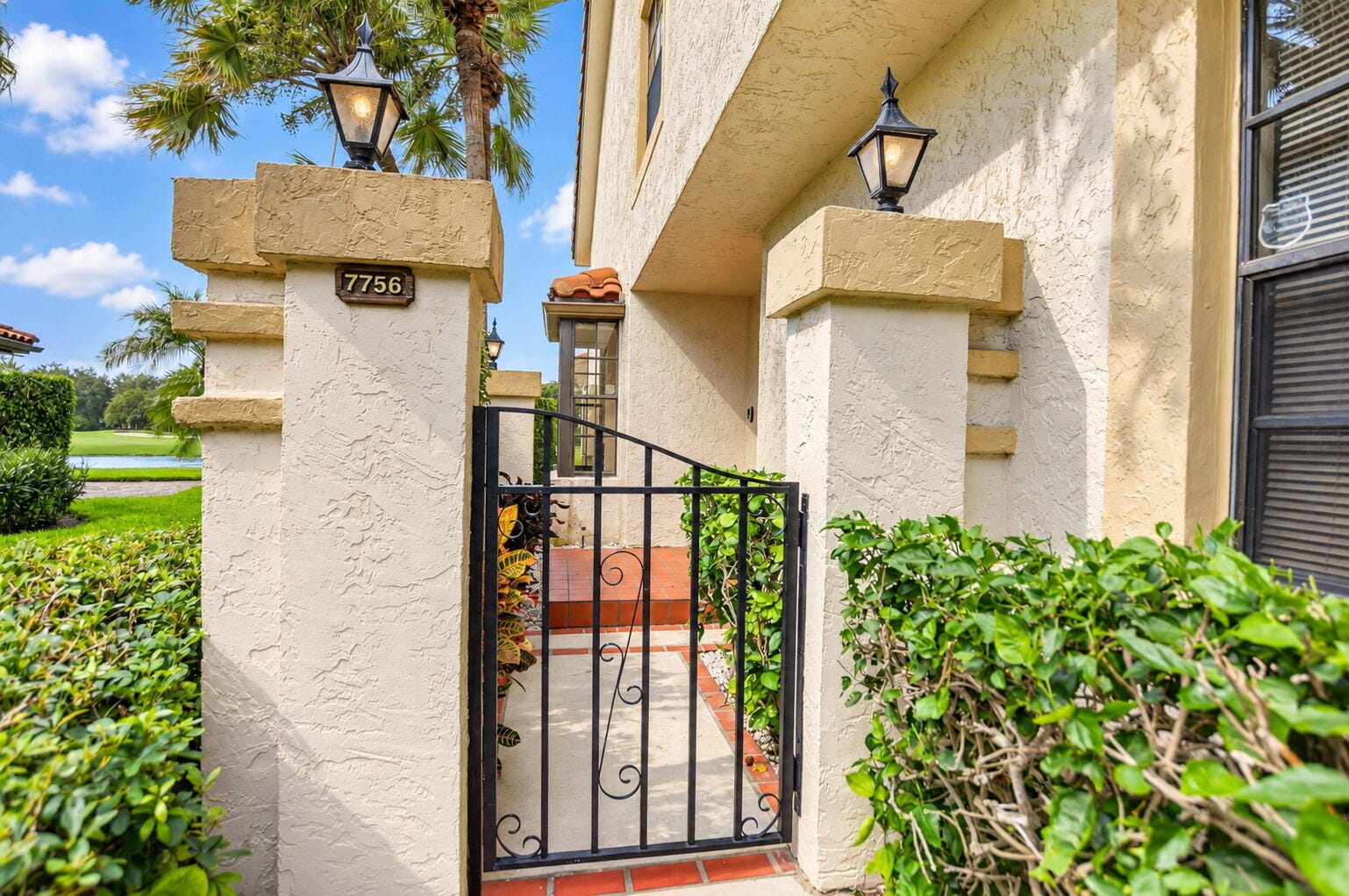 7756 La Mirada Drive — photo 6