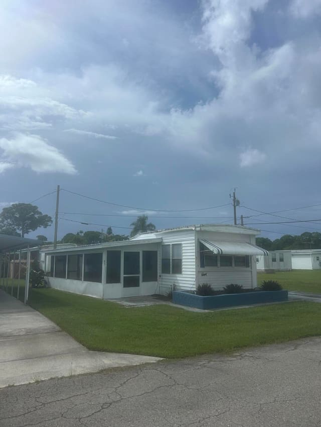 5400 SE Jack Avenue K3, Stuart, FL 34997