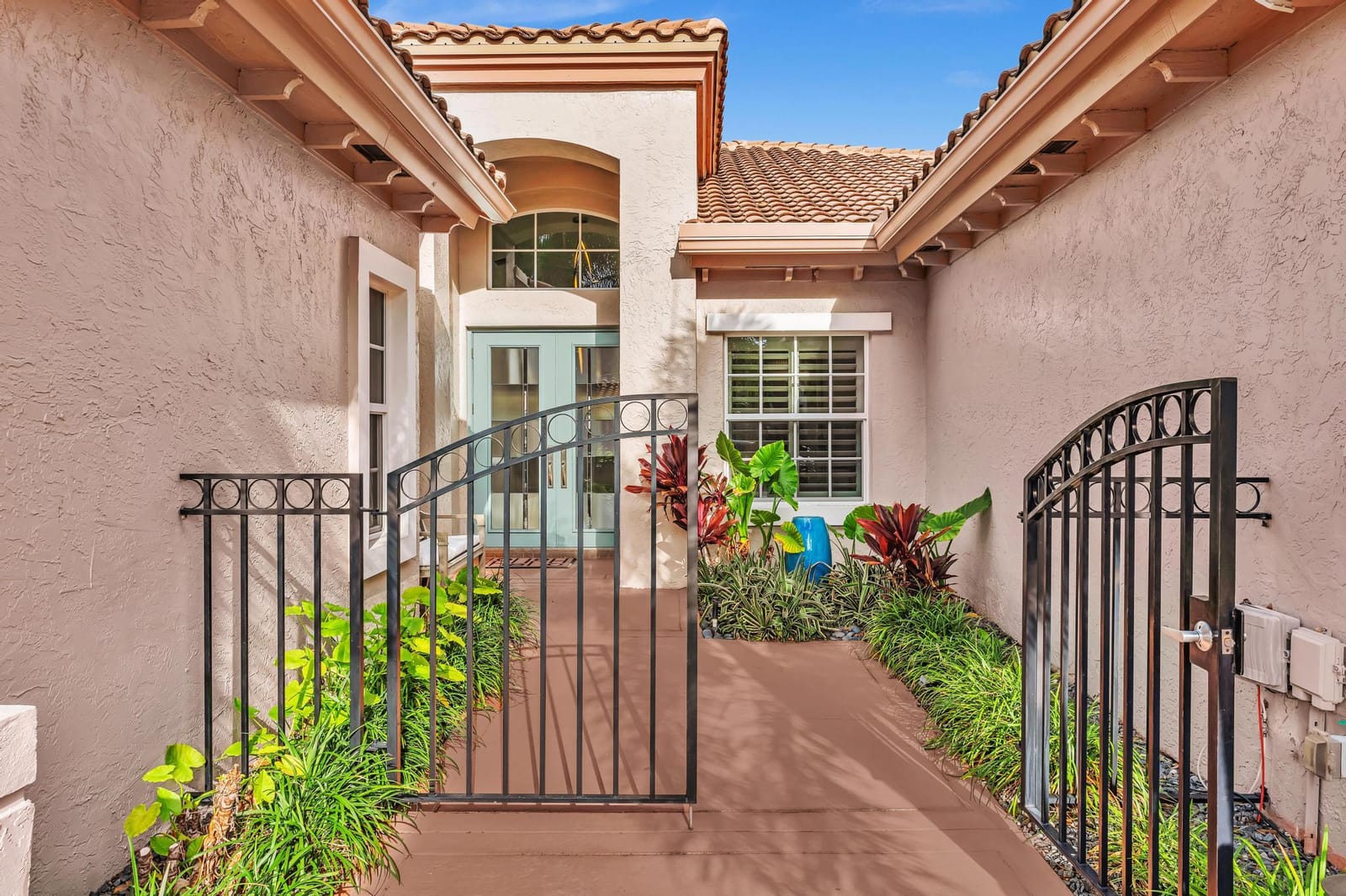 20677 NW 26TH Court, Boca Raton, FL 33434 photo 2
