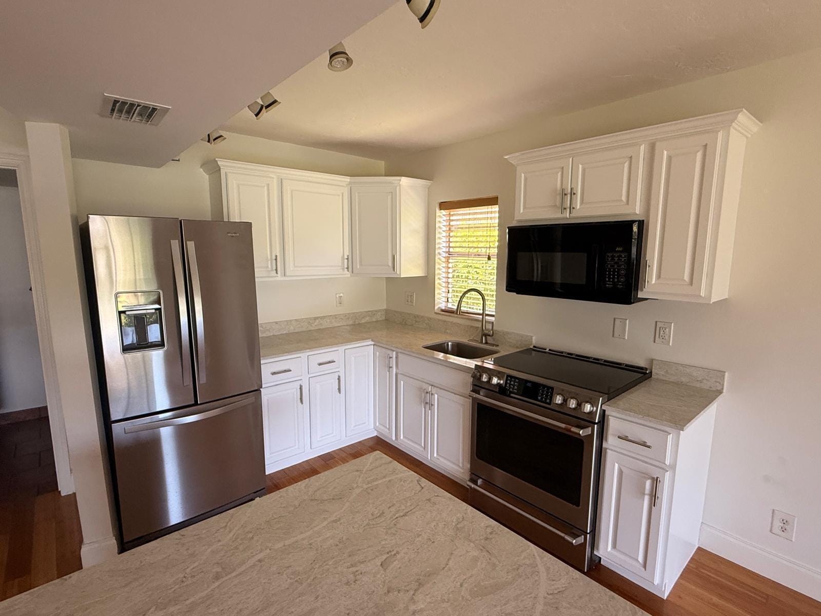 342 Southwind Drive 101, North Palm Beach, FL 33408 photo 2