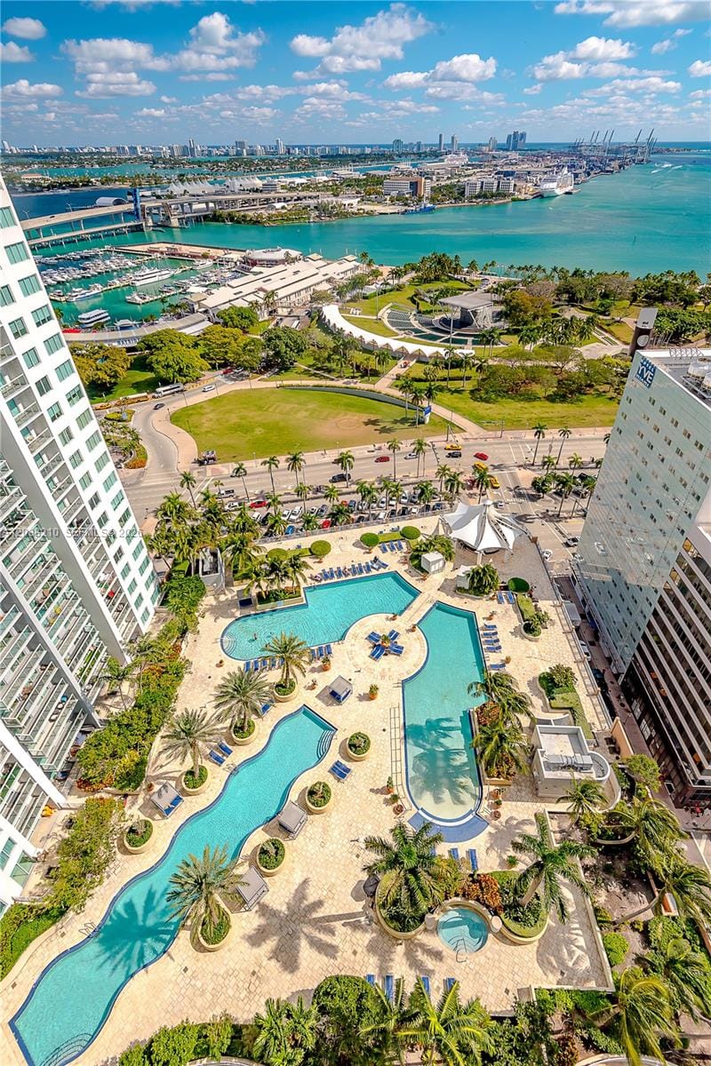 253 NE 2nd Street 3105, Miami, FL 33132 photo 21